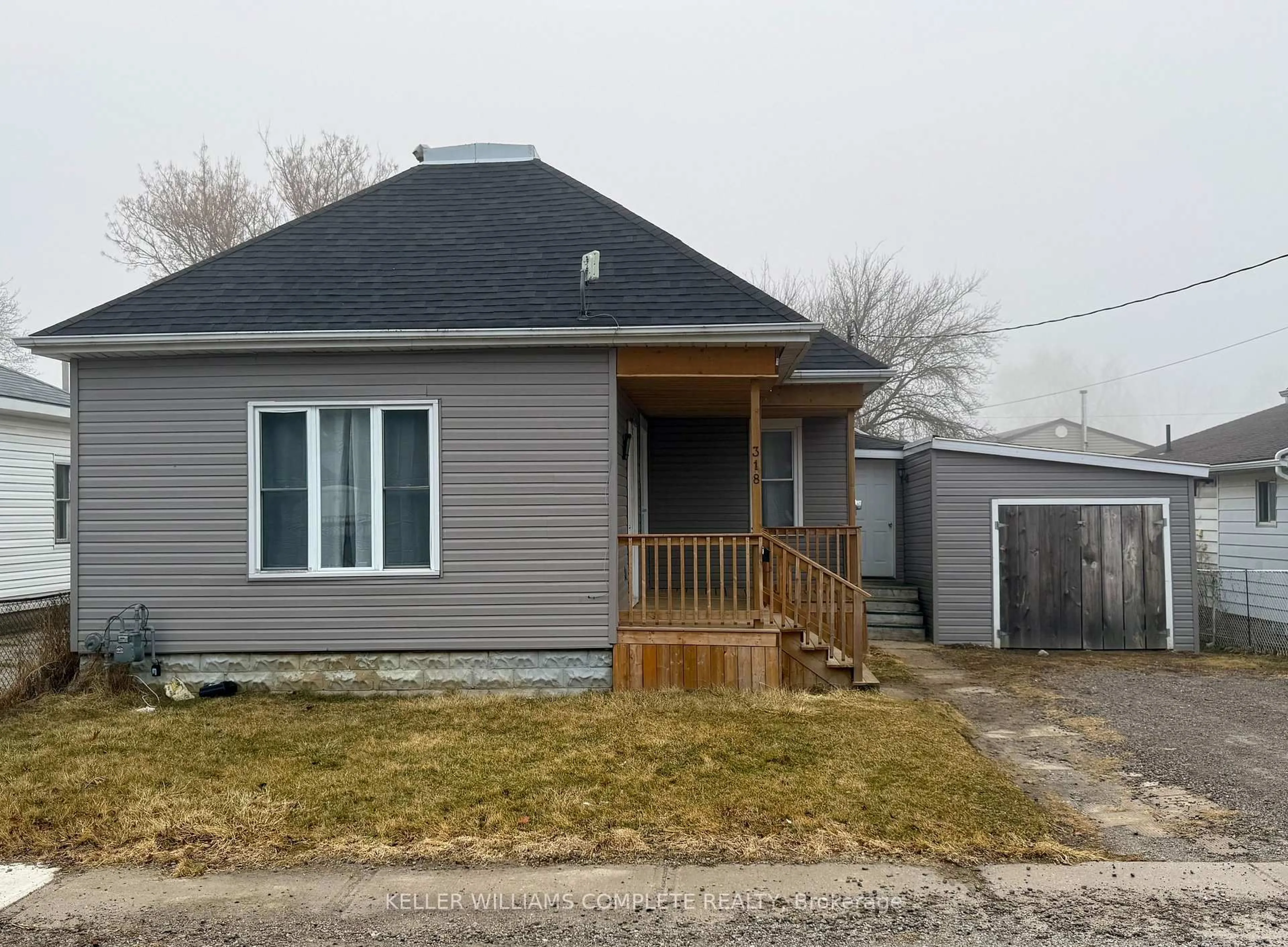 Unknown for 318 Lafontaine St, Chatham-Kent Ontario N8A 4H9