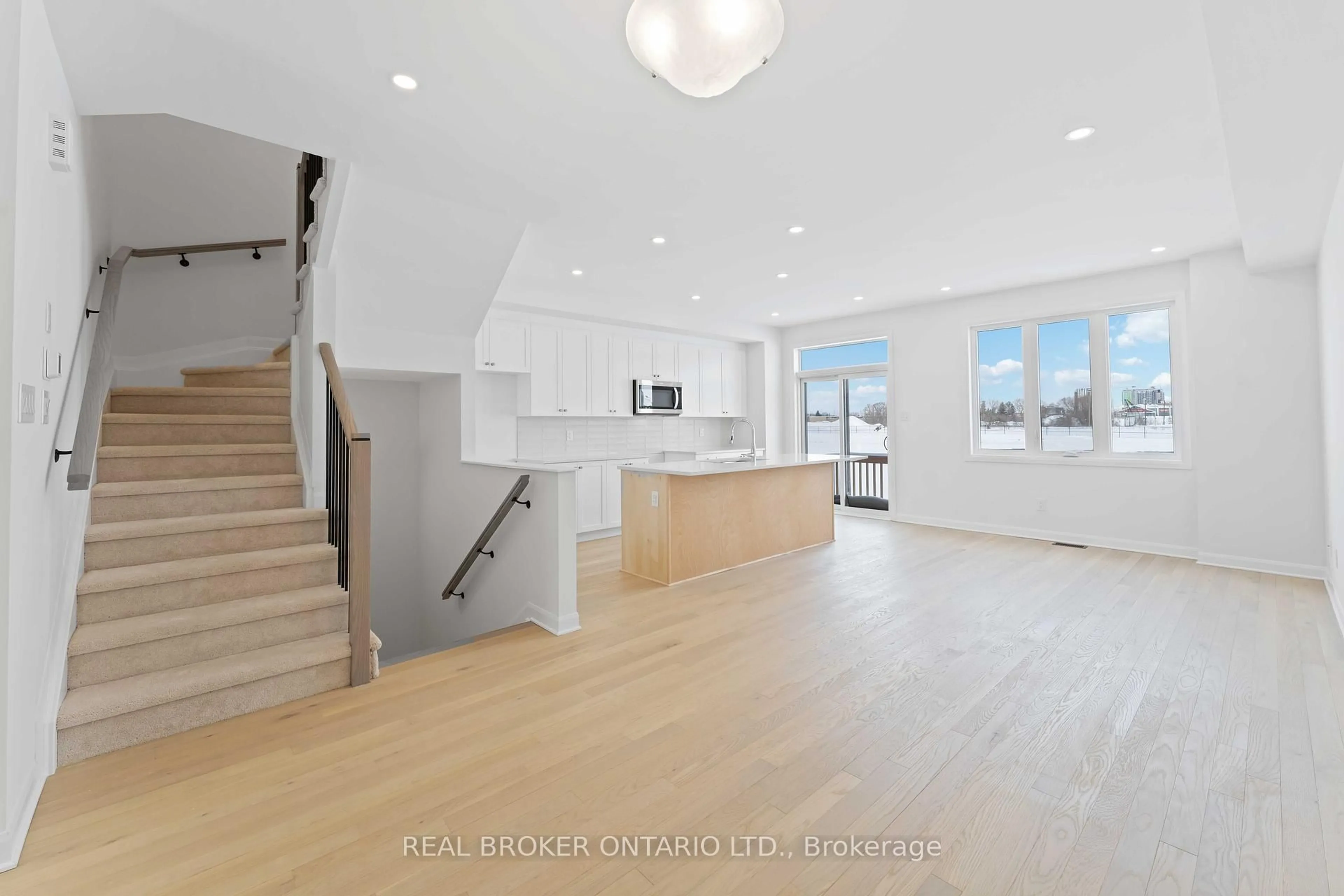 Open concept kitchen, unknown for 661 Hamsa St, Ottawa Ontario K2J 6Z7