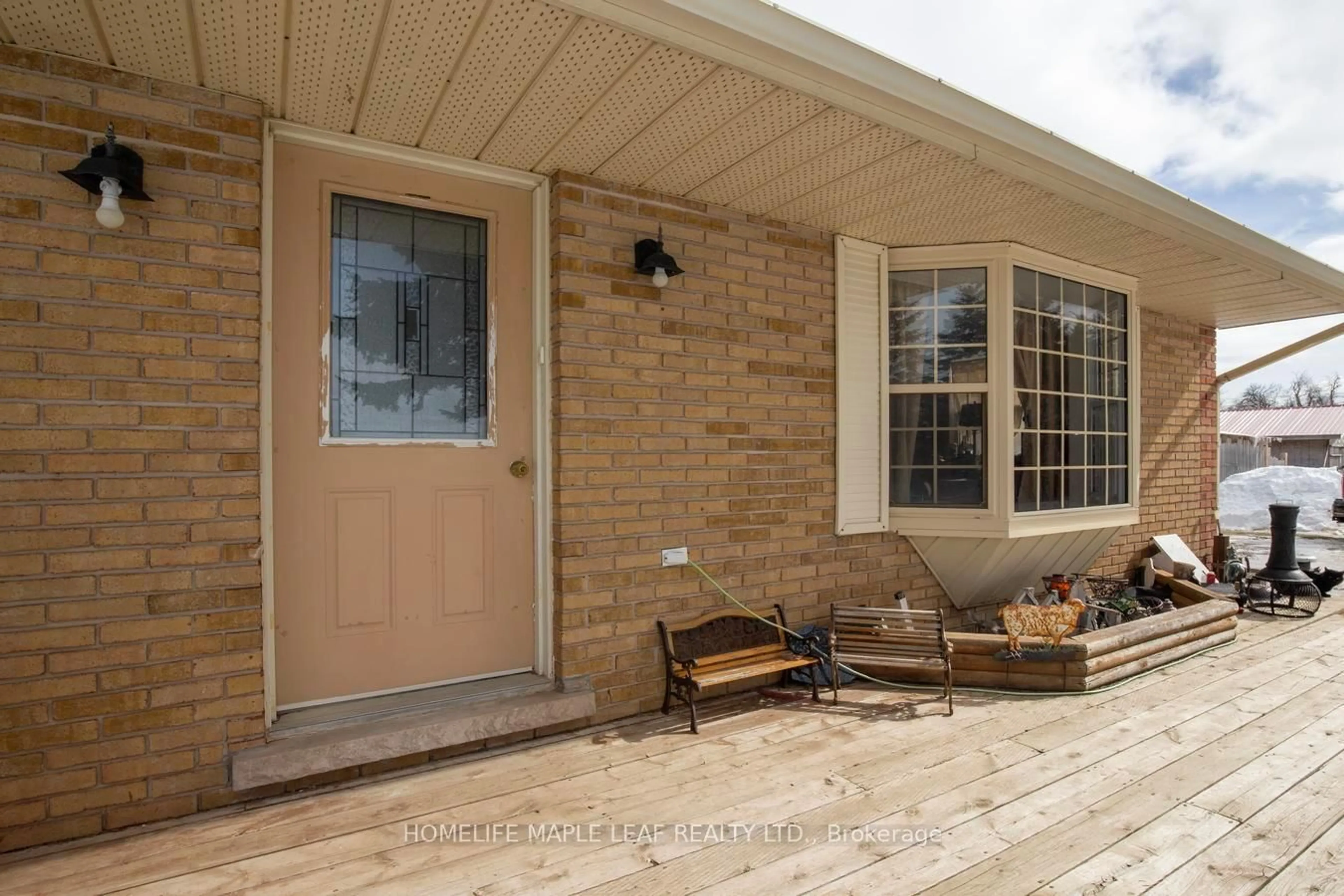 Unknown for 935545 Airport Rd, Mono Ontario L9V 1C3