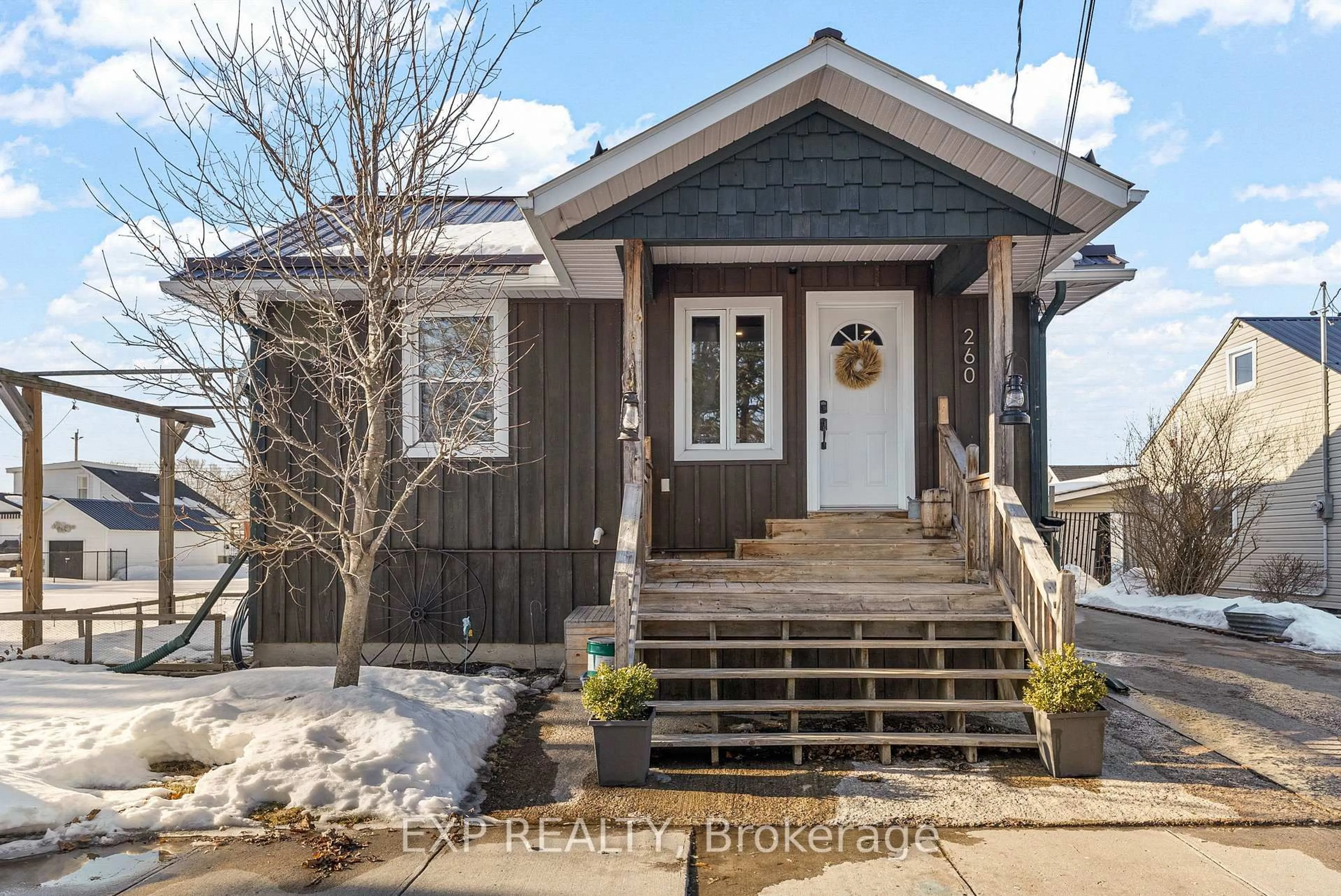 Unknown for 260 Tasse Ave, Renfrew Ontario K7V 3W7