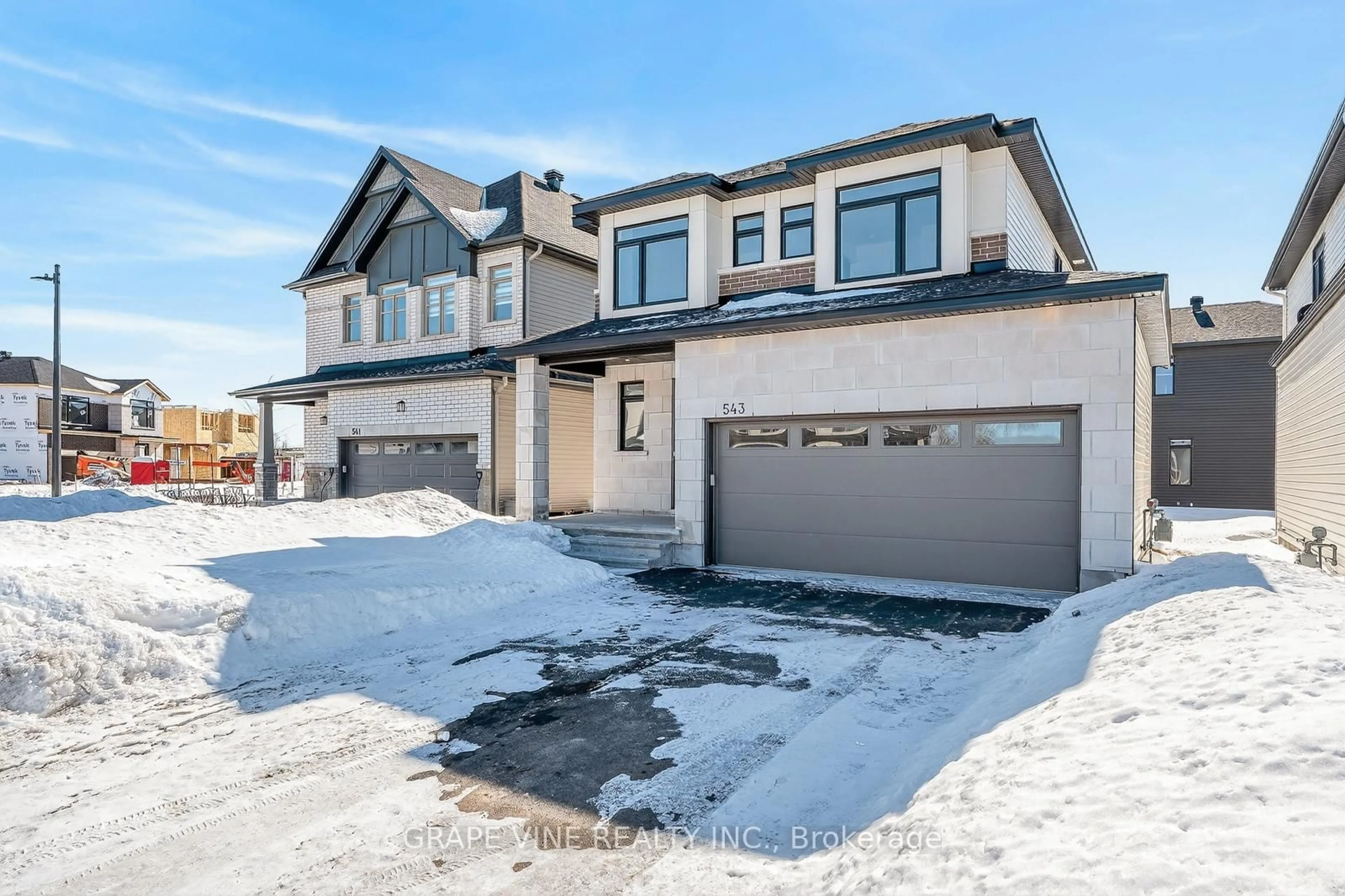 Home with brick exterior material, street for 543 Tahoe Hts, Ottawa Ontario K1T 0W1