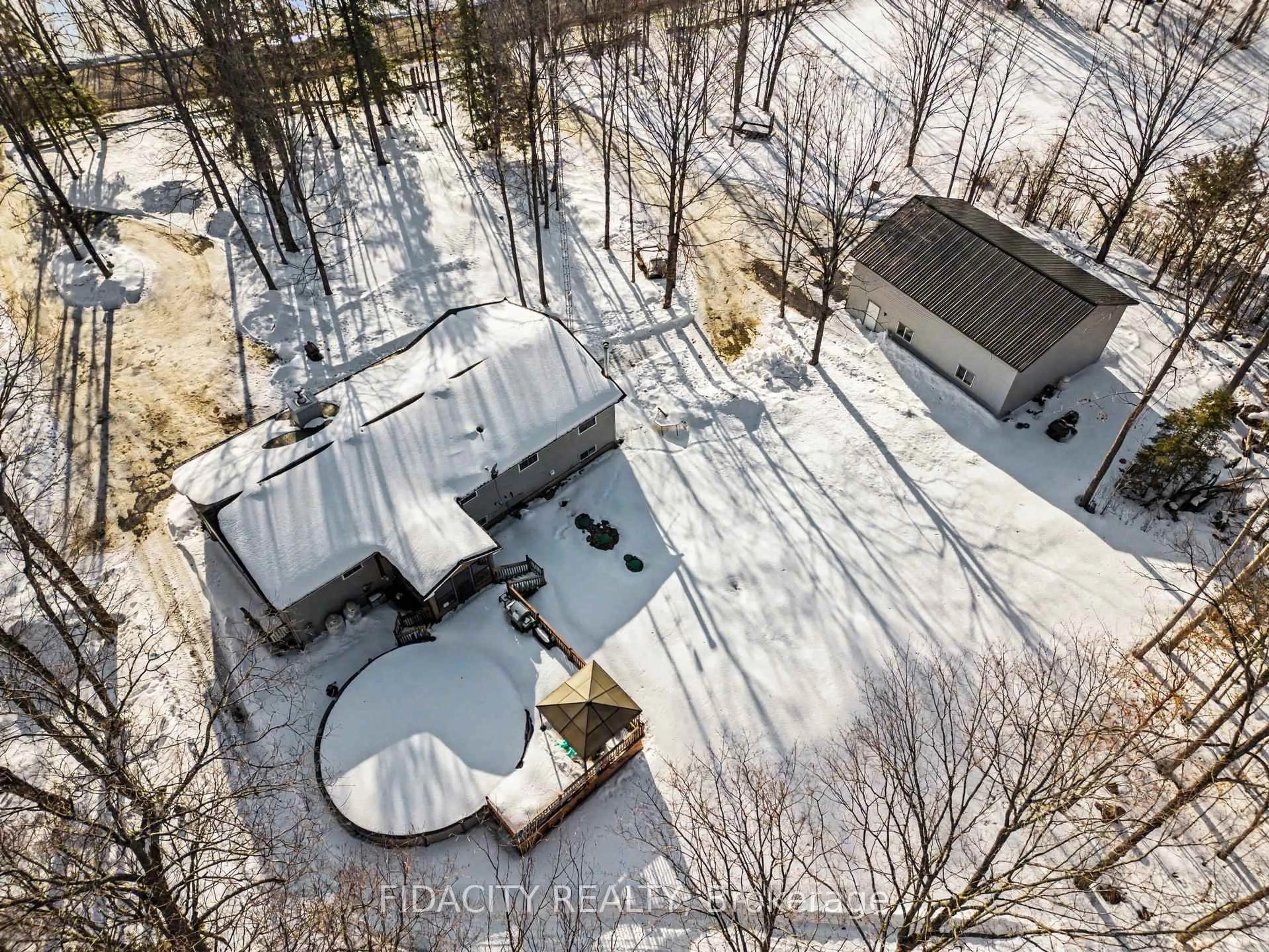 A pic from outside/outdoor area/front of a property/back of a property/a pic from drone, street for 826 Ramsay Concession 7a Rd, Carleton Place Ontario K7C 3P1