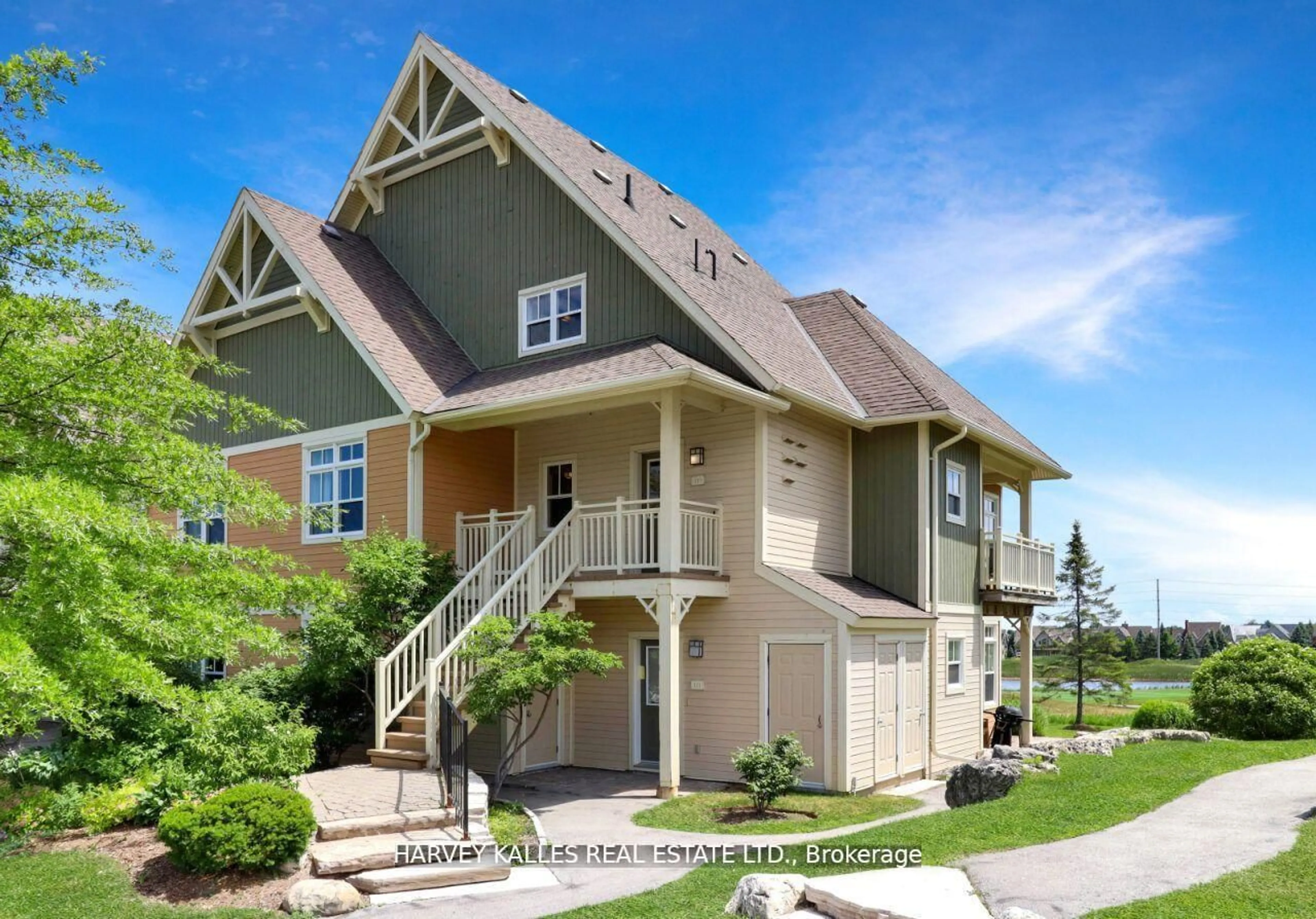 Home with vinyl exterior material, street for 115 Fairway Crt #211, Blue Mountains Ontario L9Y 0P8