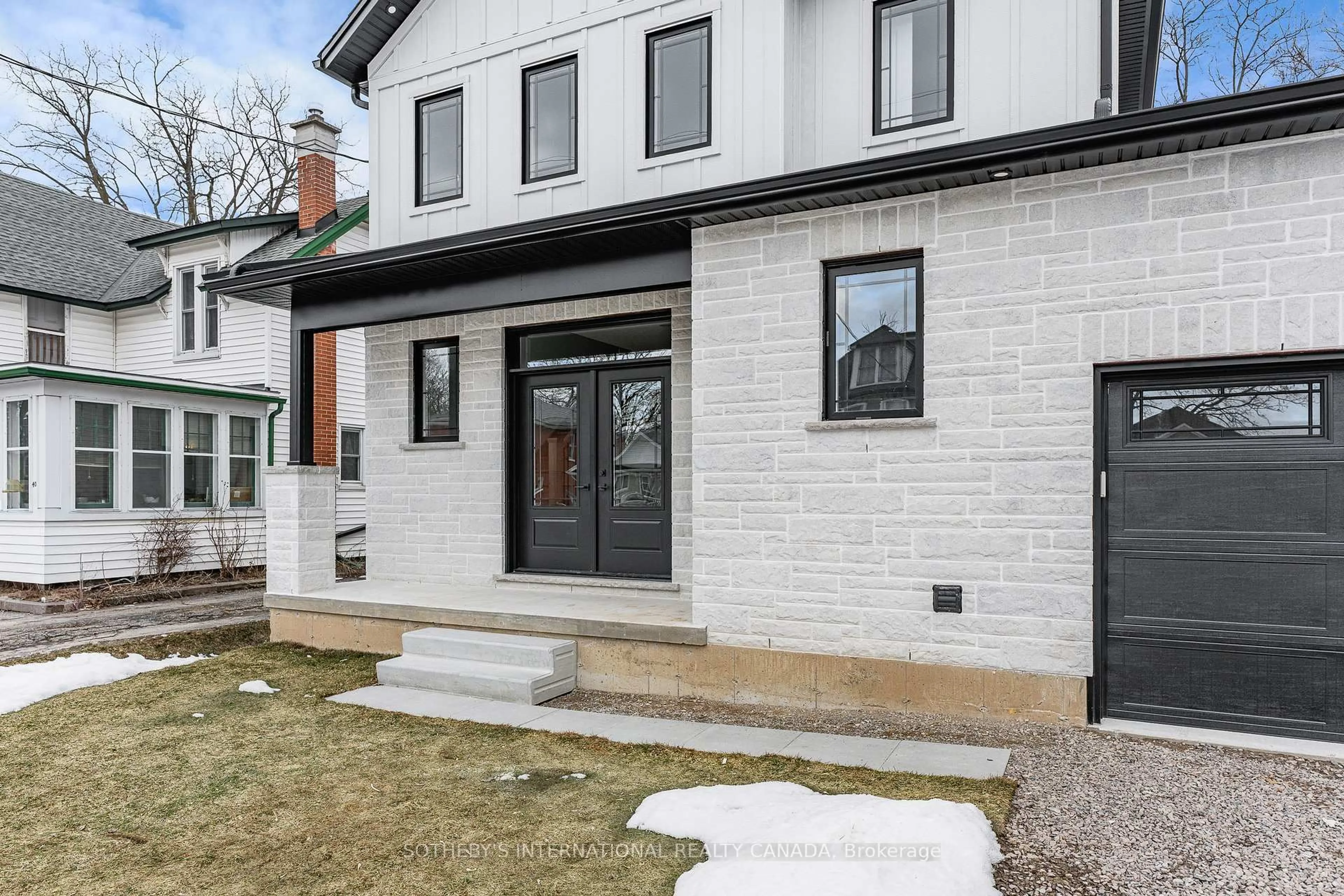 Home with brick exterior material, street for 42 Rich Ave, Cambridge Ontario N1R 2A5