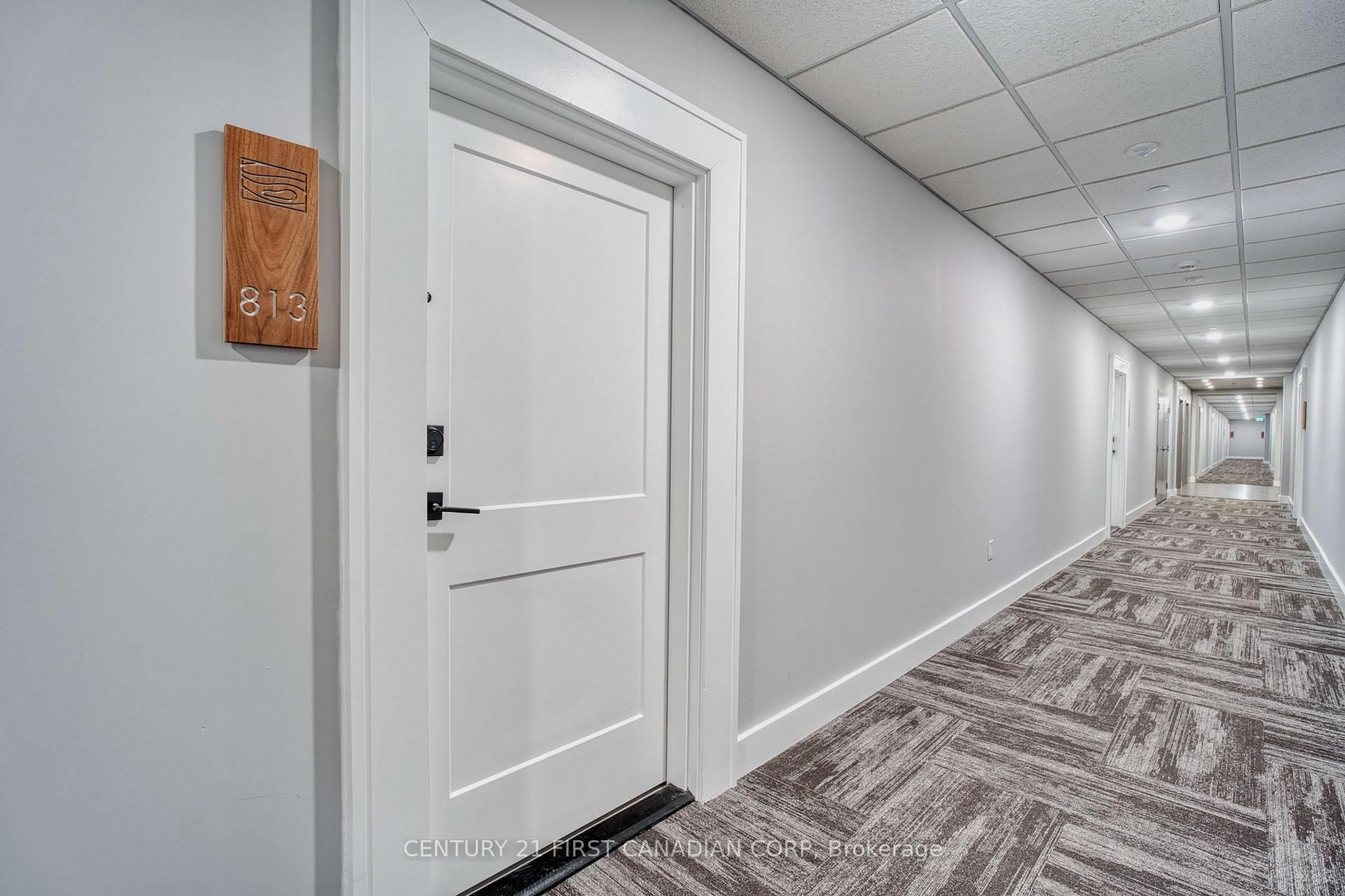 Unknown for 460 Callaway Rd #813, London North Ontario N6P 1H5