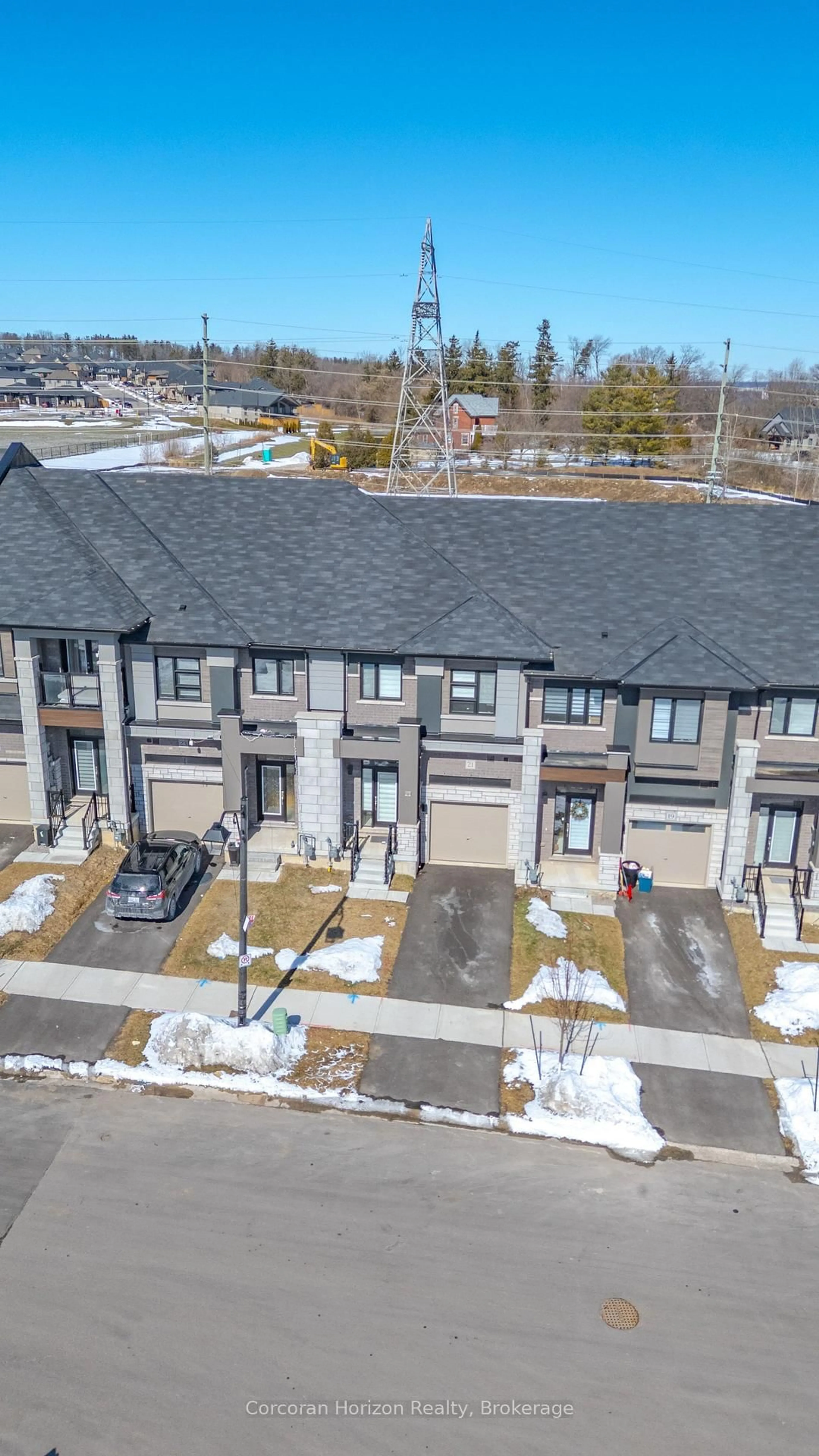 A pic from outside/outdoor area/front of a property/back of a property/a pic from drone, street for 21 GEORGE BRIER Dr, Brant Ontario N3L 0L1