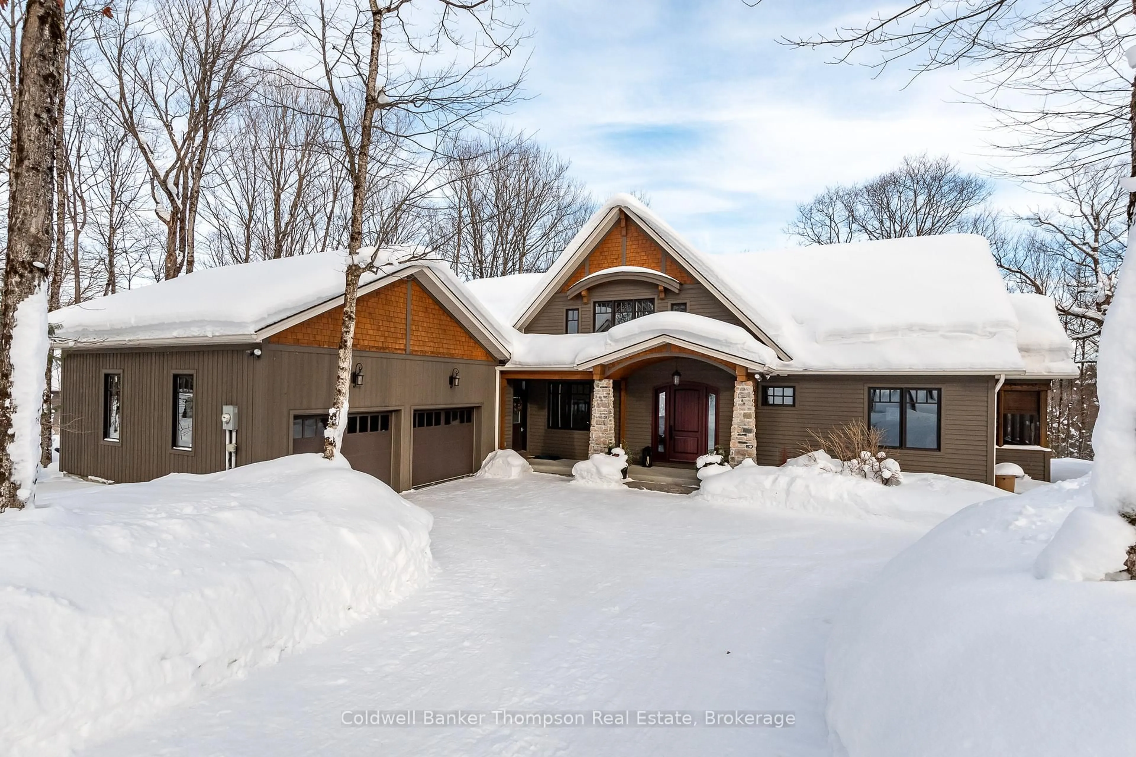 Unknown for 11 Forest Hill Lane, Huntsville Ontario P1H 2N5