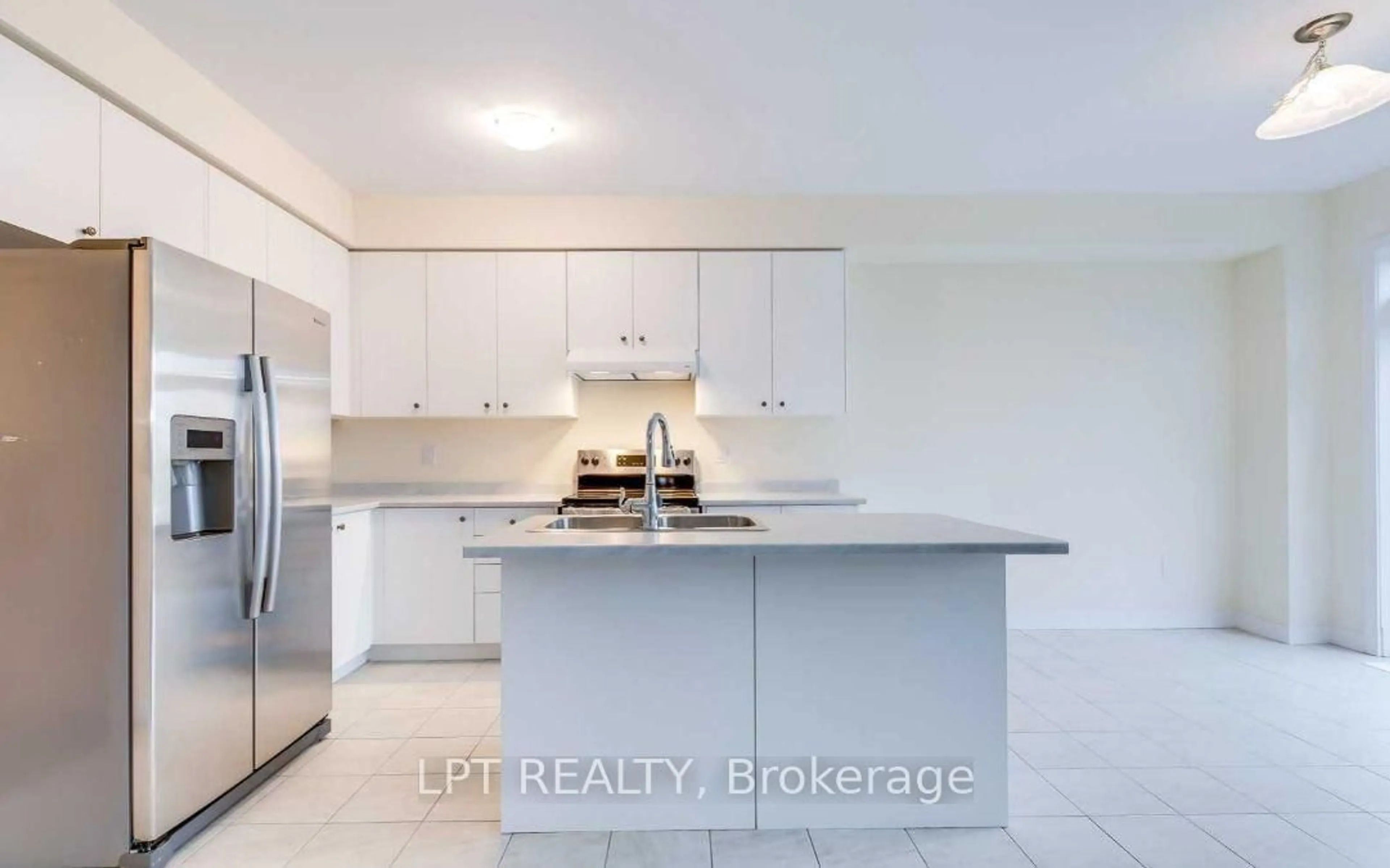 Open concept kitchen, ceramic/tile floor for 41 Sundin Dr, Haldimand Ontario N3W 0H3