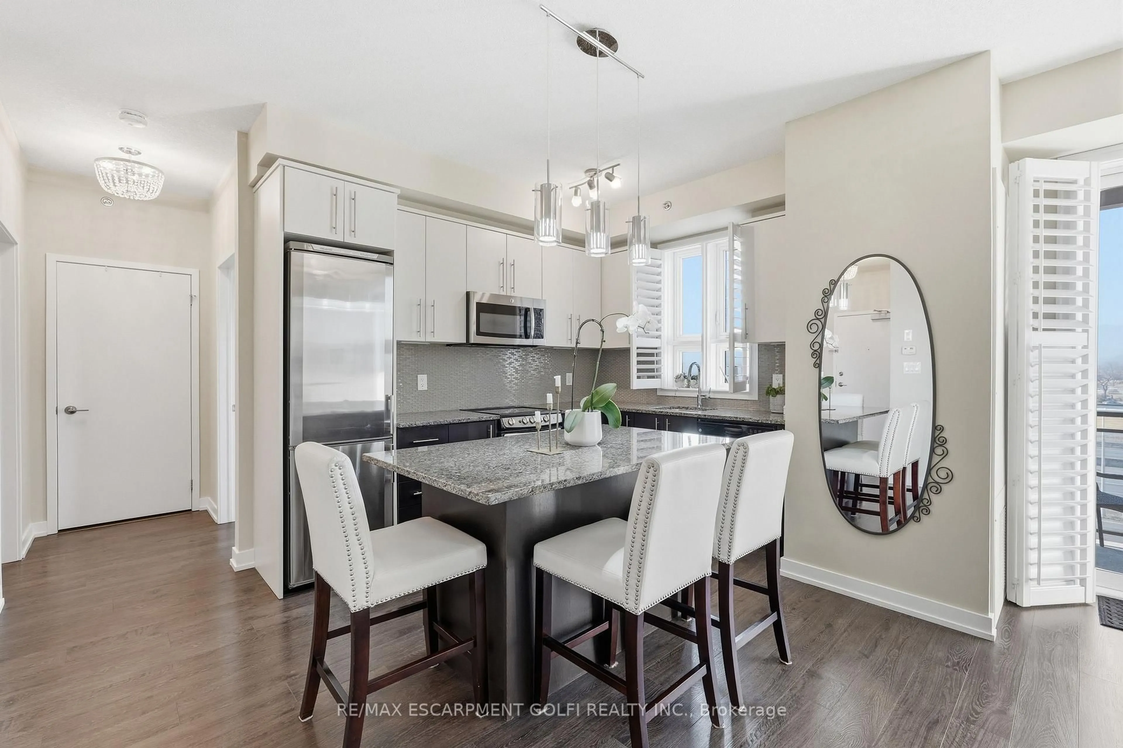 Open concept kitchen, unknown for 520 North Service Rd #411, Grimsby Ontario L3M 0C9