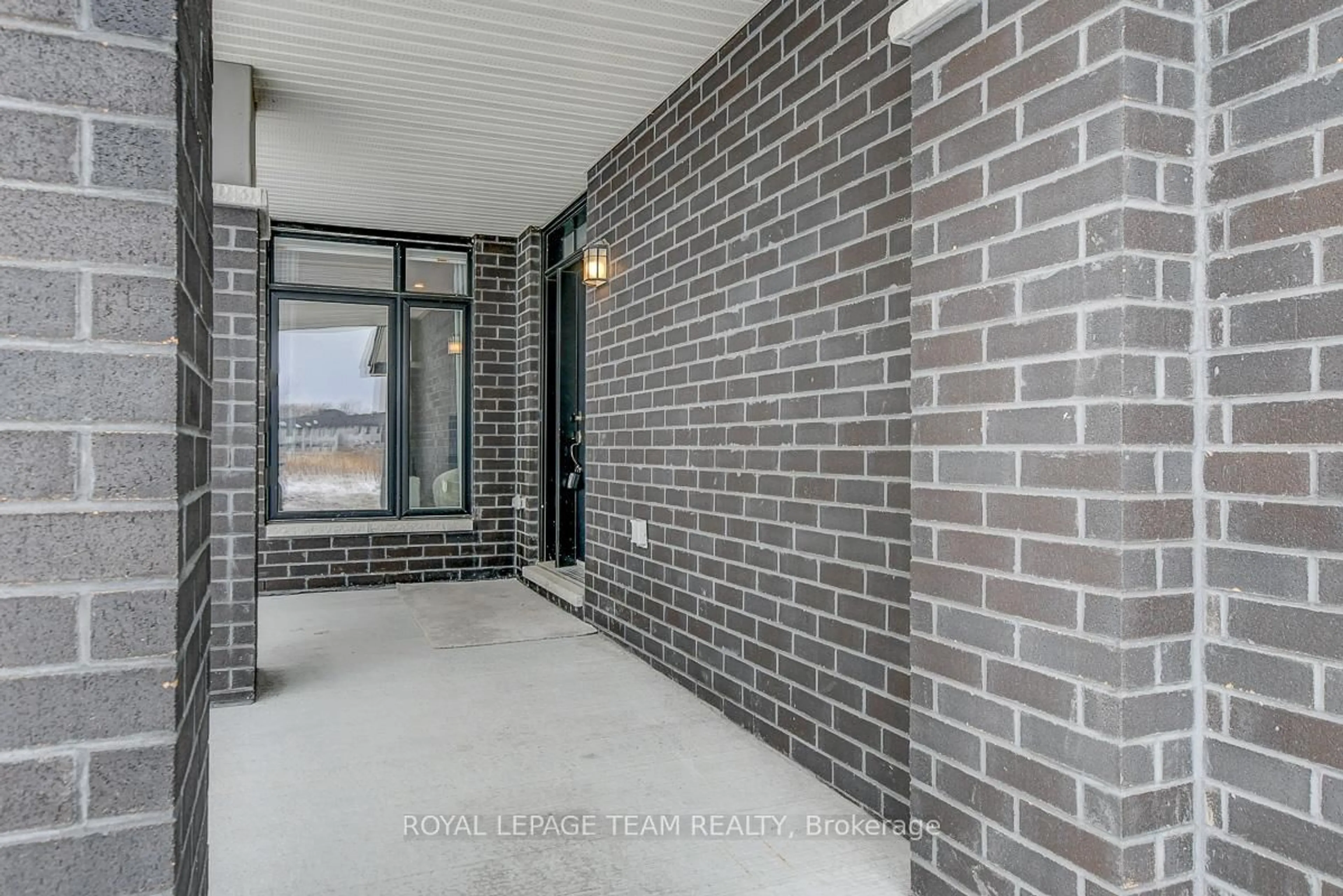 Unknown for 749 Brian Good Ave, Ottawa Ontario K4M 0E3