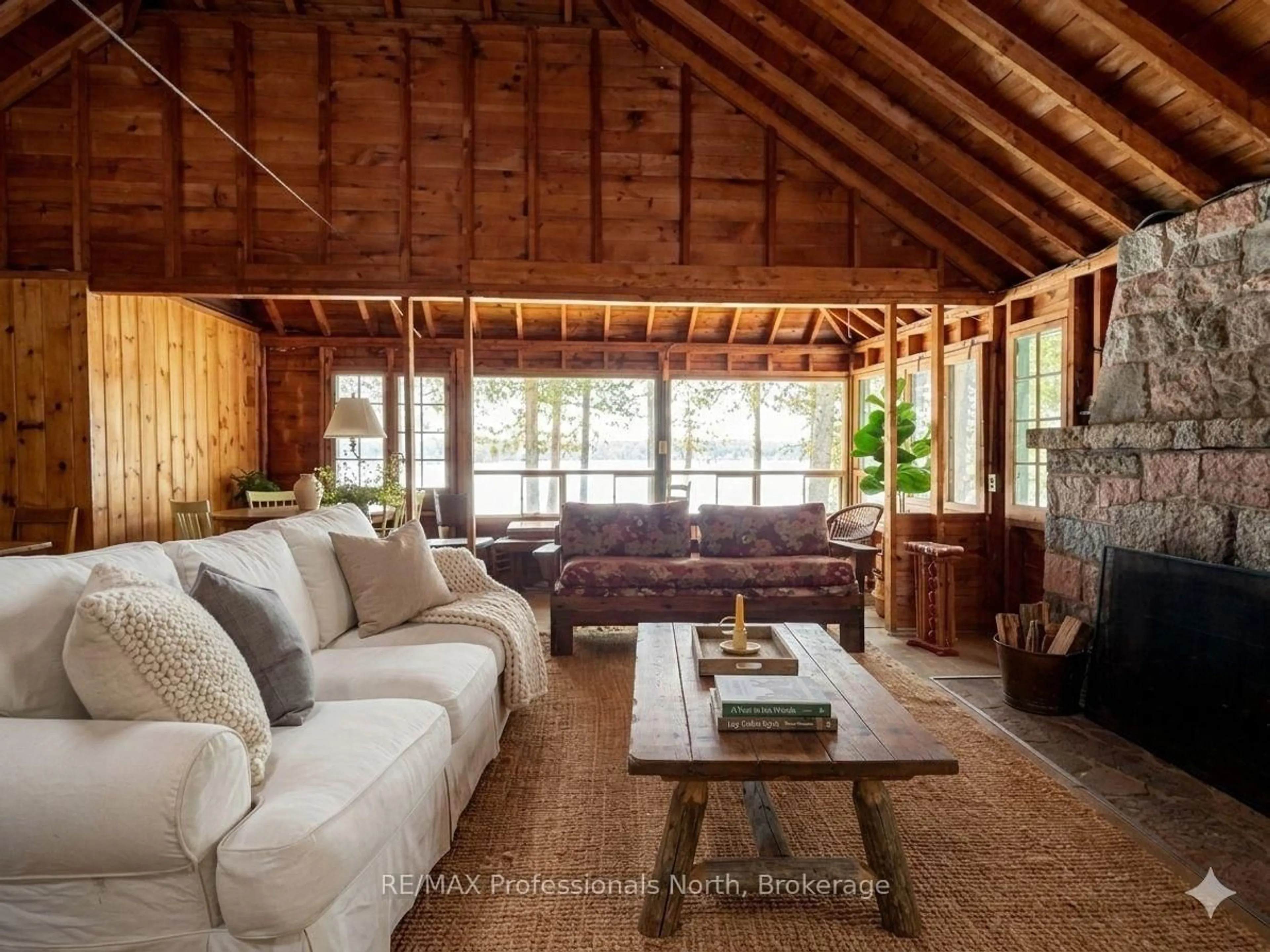 Living room with furniture, unknown for 1005 Deacons Tr, Algonquin Highlands Ontario K0M 1J2