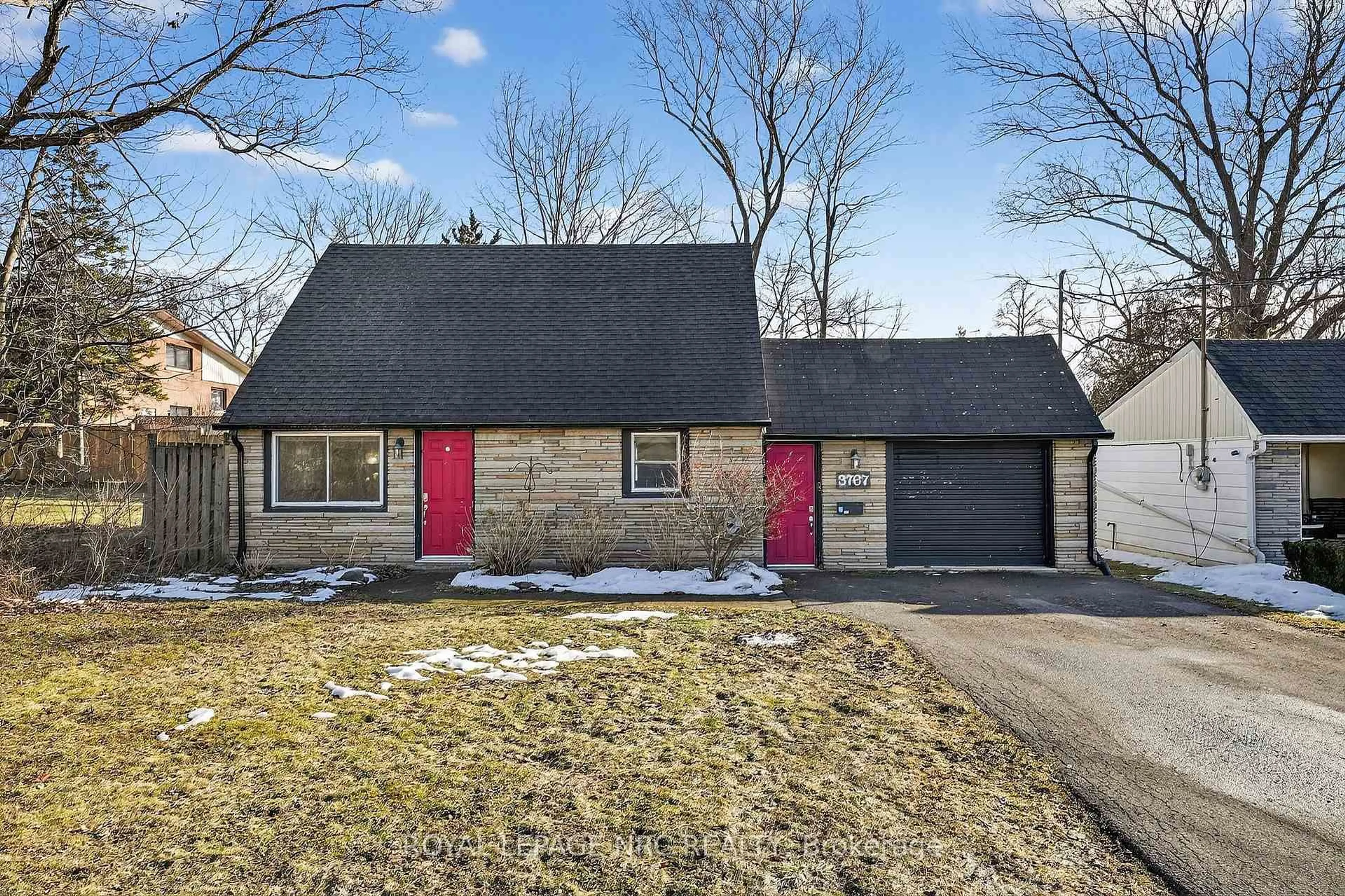 Home with brick exterior material, street for 3767 Summit Ave, Fort Erie Ontario L0S 1N0