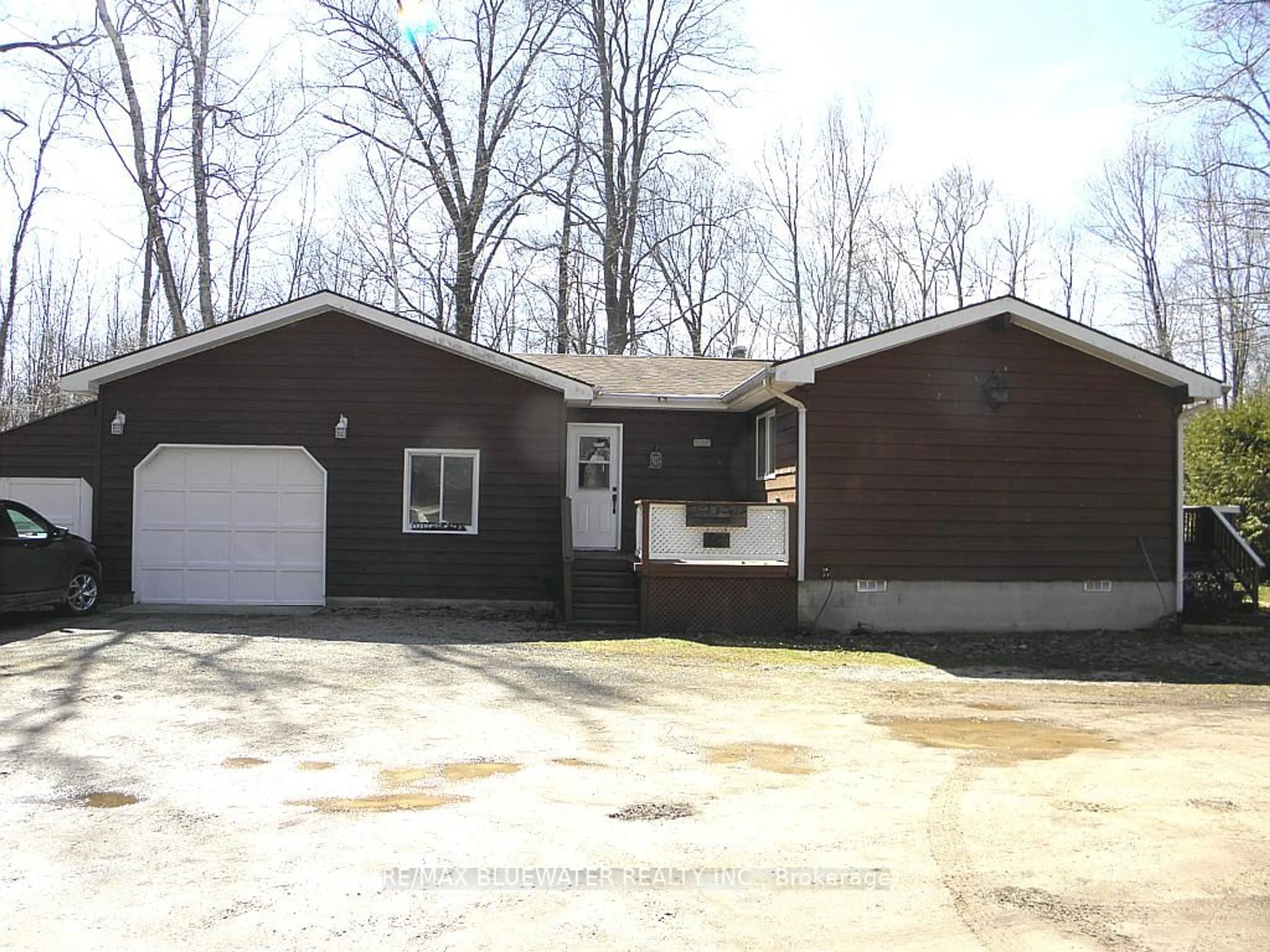 Unknown for 9898 Phoebe Lane, Lambton Shores Ontario N0N 1J1