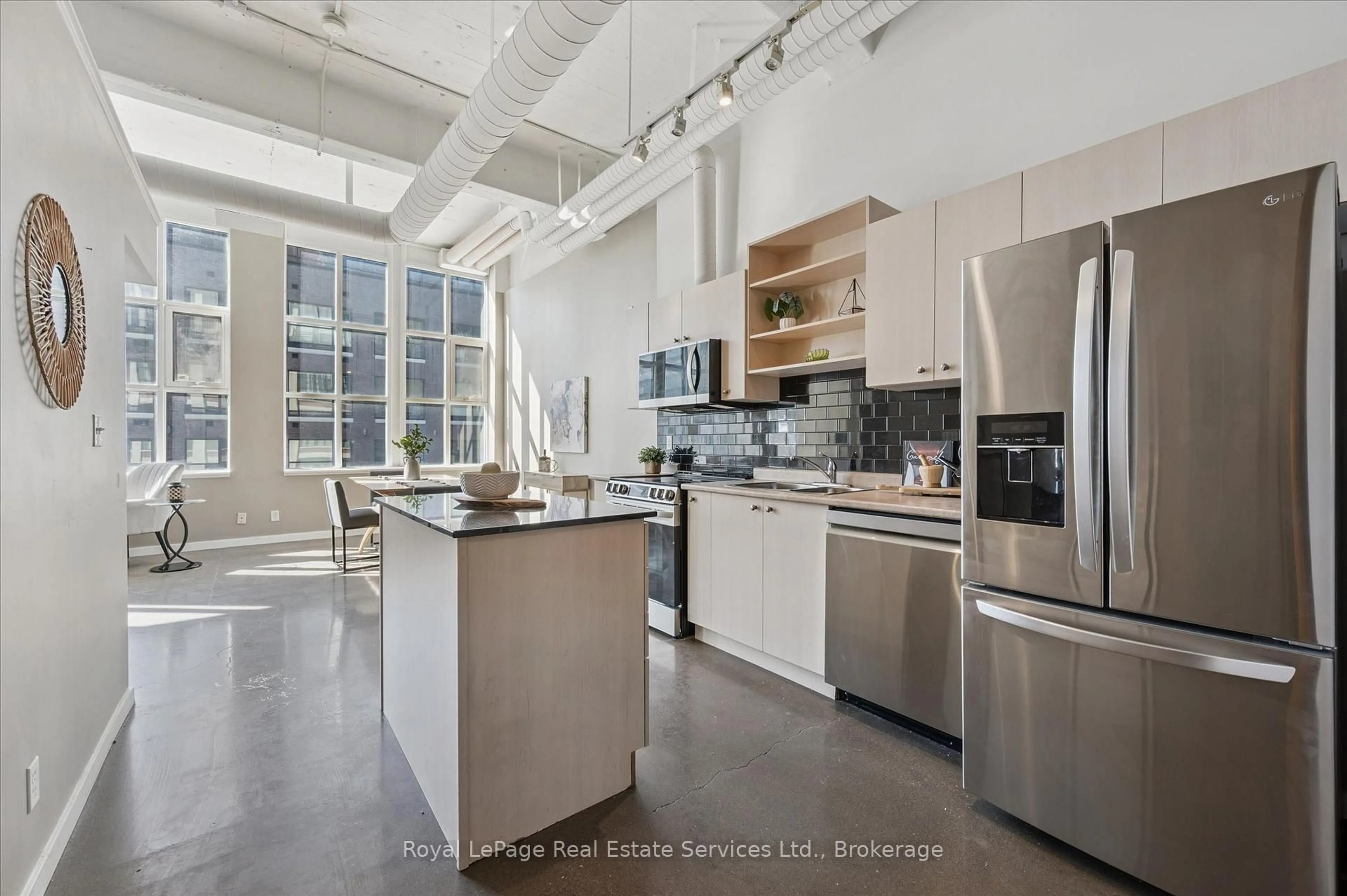 Unknown for 410 King St #308, Kitchener Ontario N2G 1C3