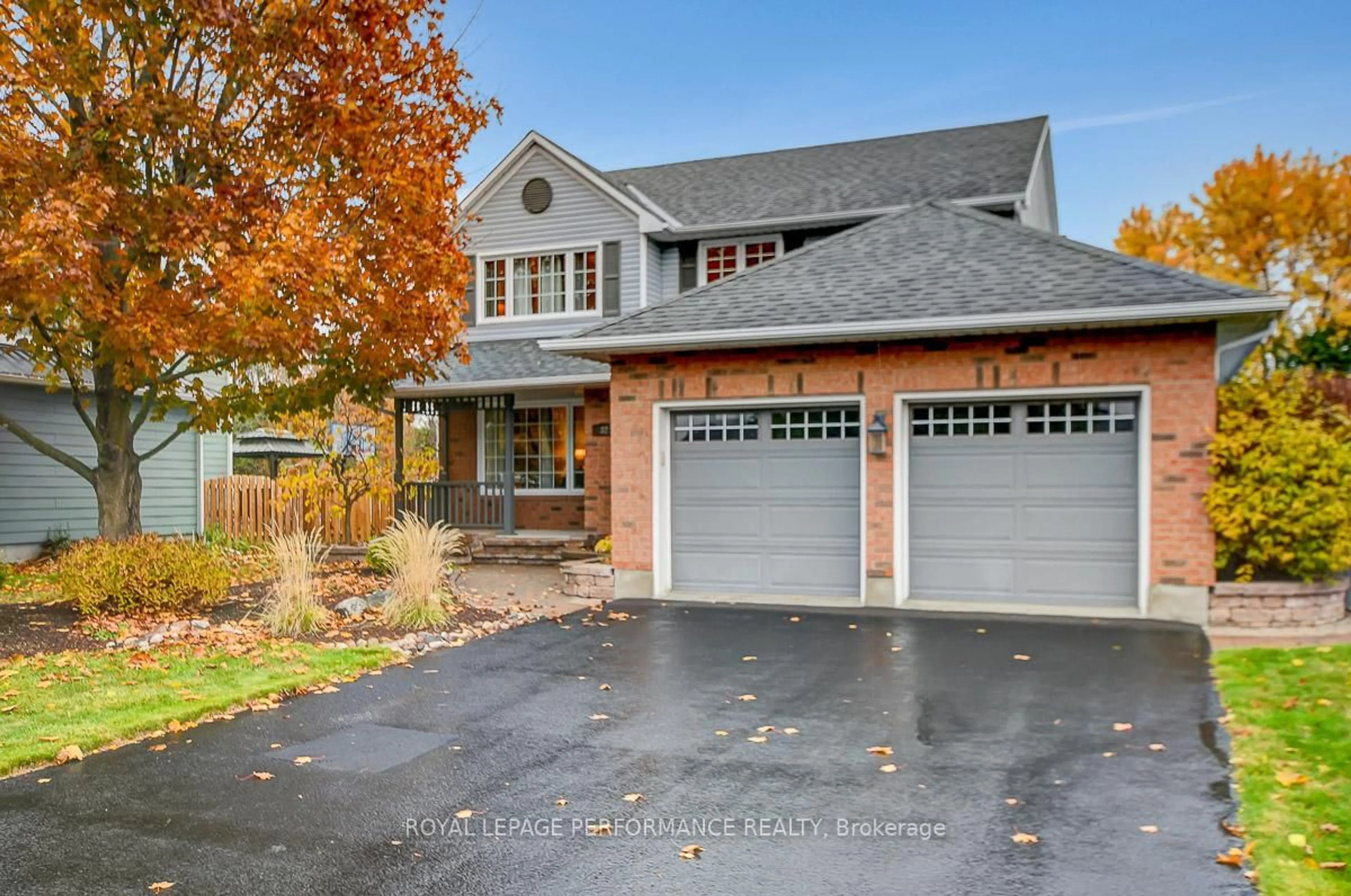 Home with brick exterior material, street for 32 Parklands Ave, Russell Ontario K4R 1A2