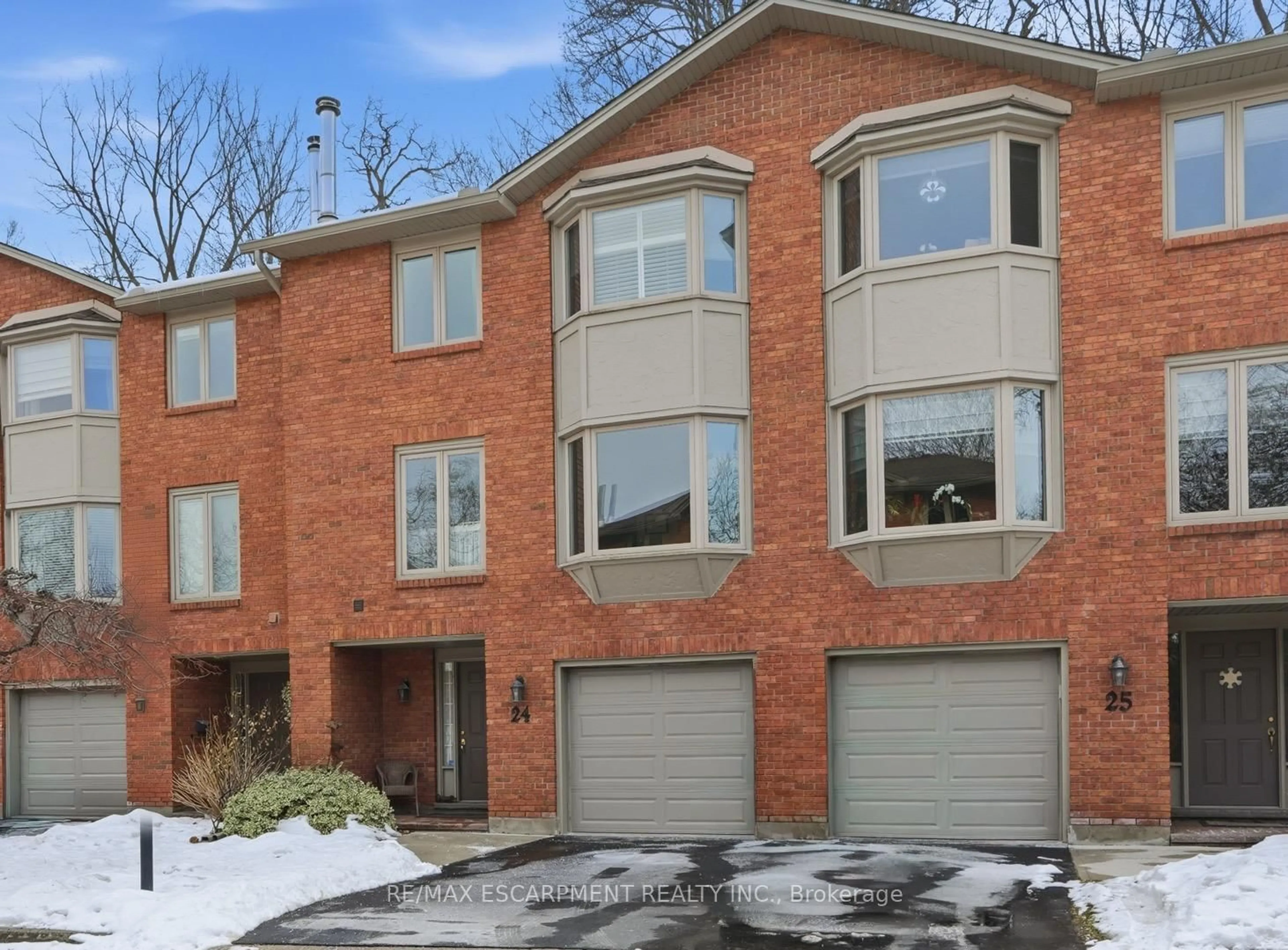 Home with brick exterior material, street for 30 Osler Dr #24, Hamilton Ontario L9H 6W3