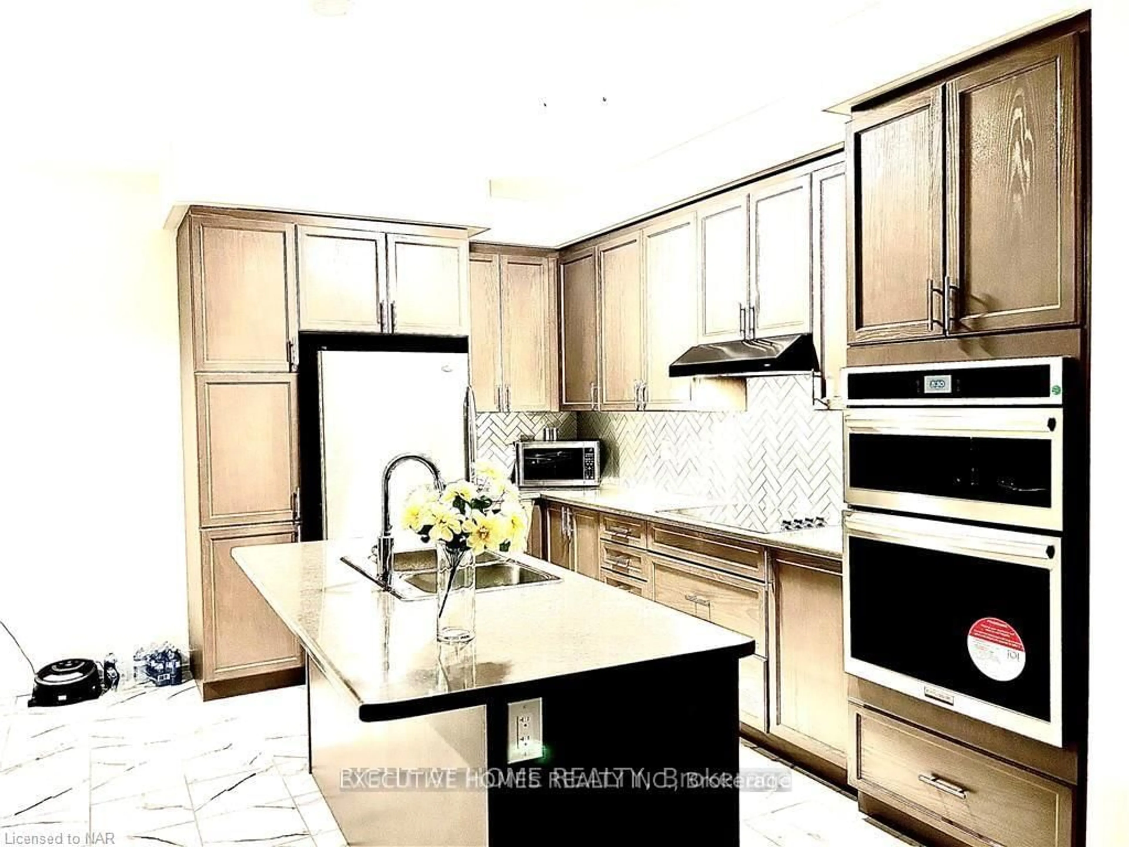 Contemporary kitchen, unknown for 91 Higgins Ave, Thorold Ontario L3B 5N5