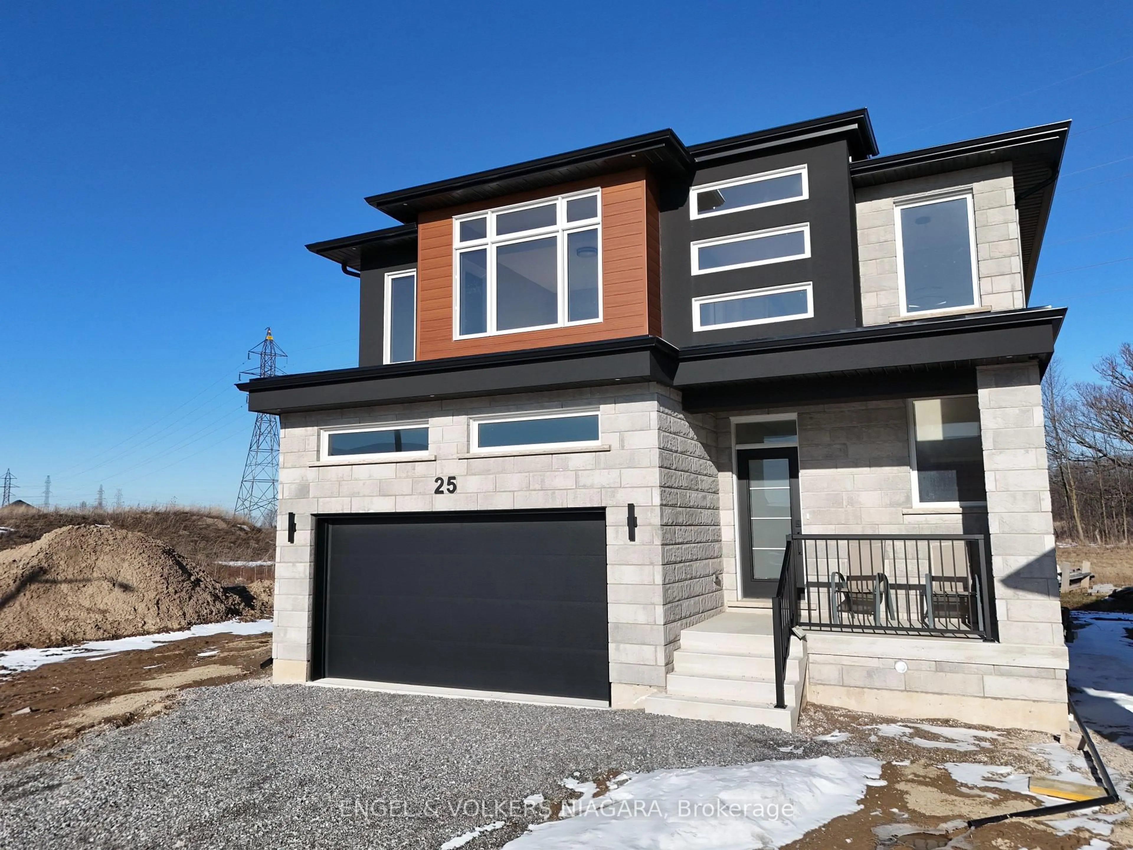 Home with brick exterior material, street for 25 Elvira Way, Thorold Ontario L2V 0M7