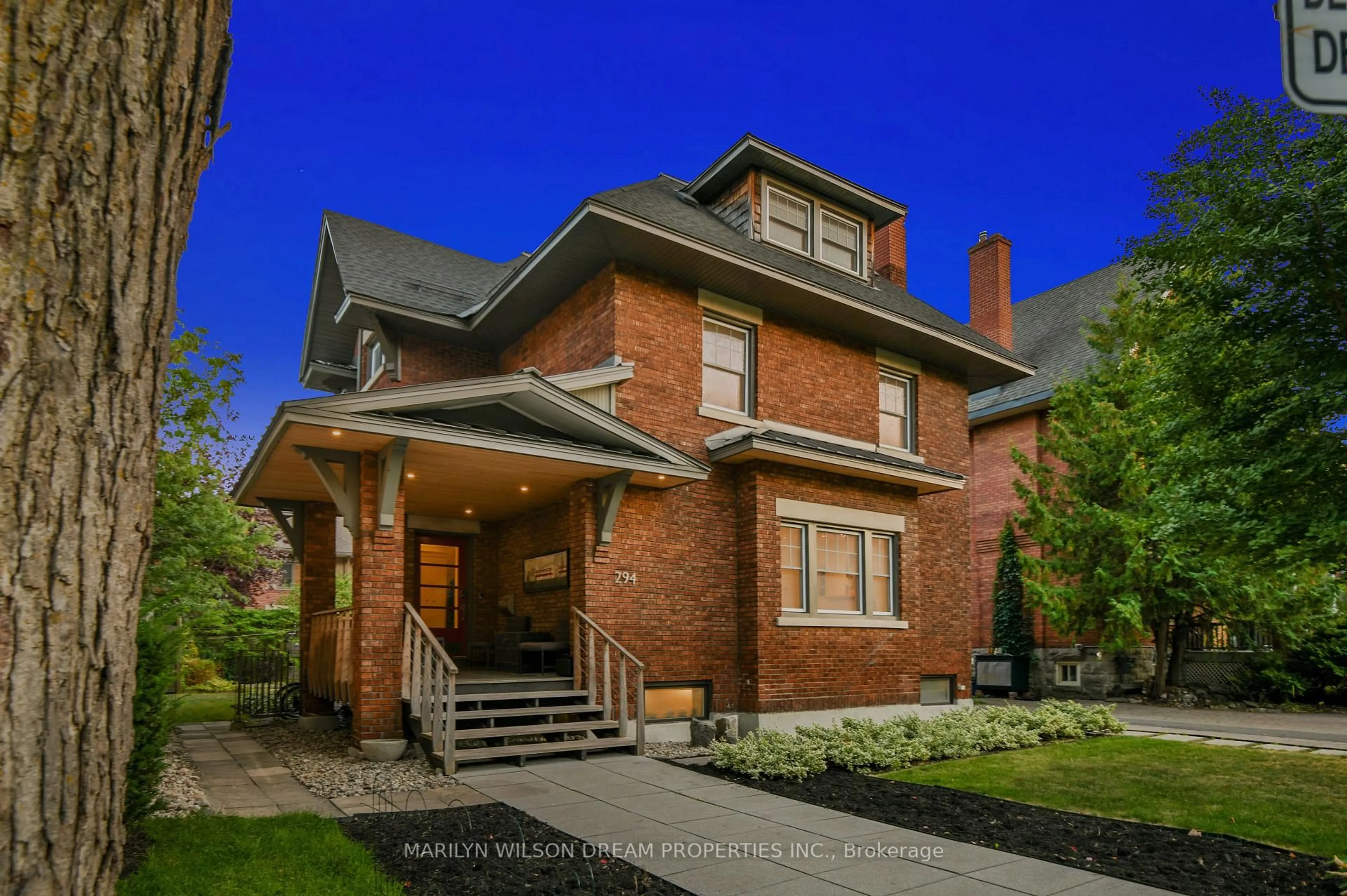 Home with brick exterior material, street for 294 First Ave, Ottawa Ontario K1S 2G8