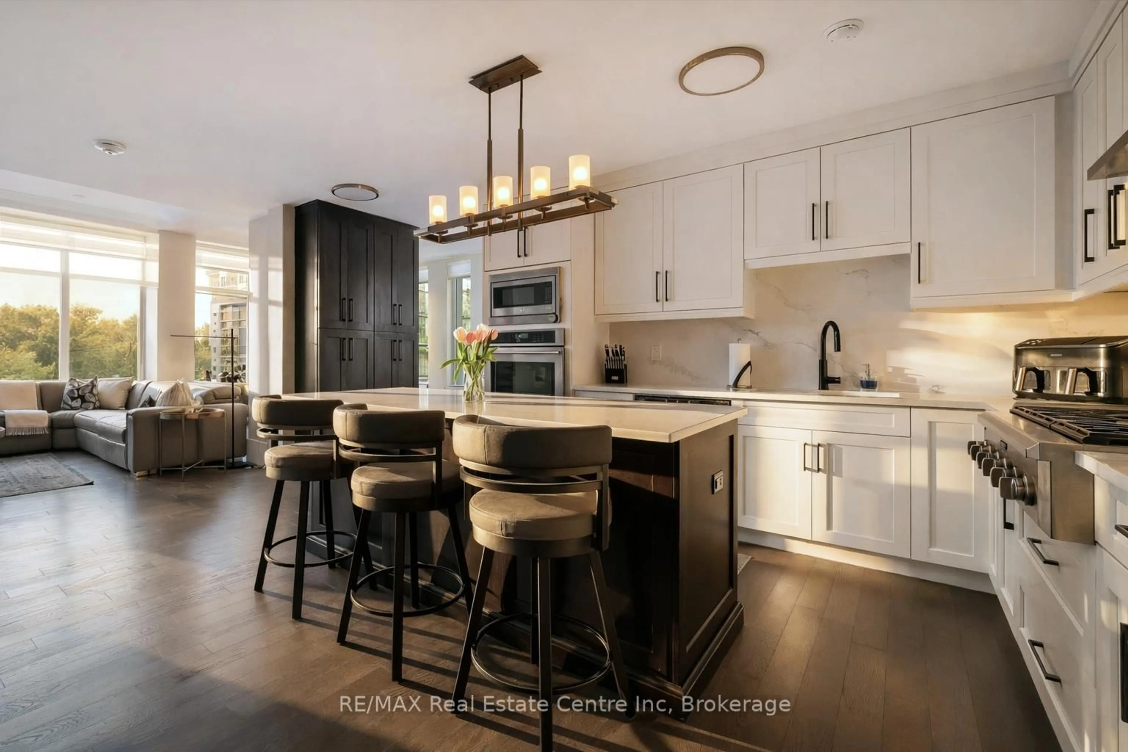 Open concept kitchen, unknown for 63 ARTHUR St #BHB, Guelph Ontario N1E 0A8