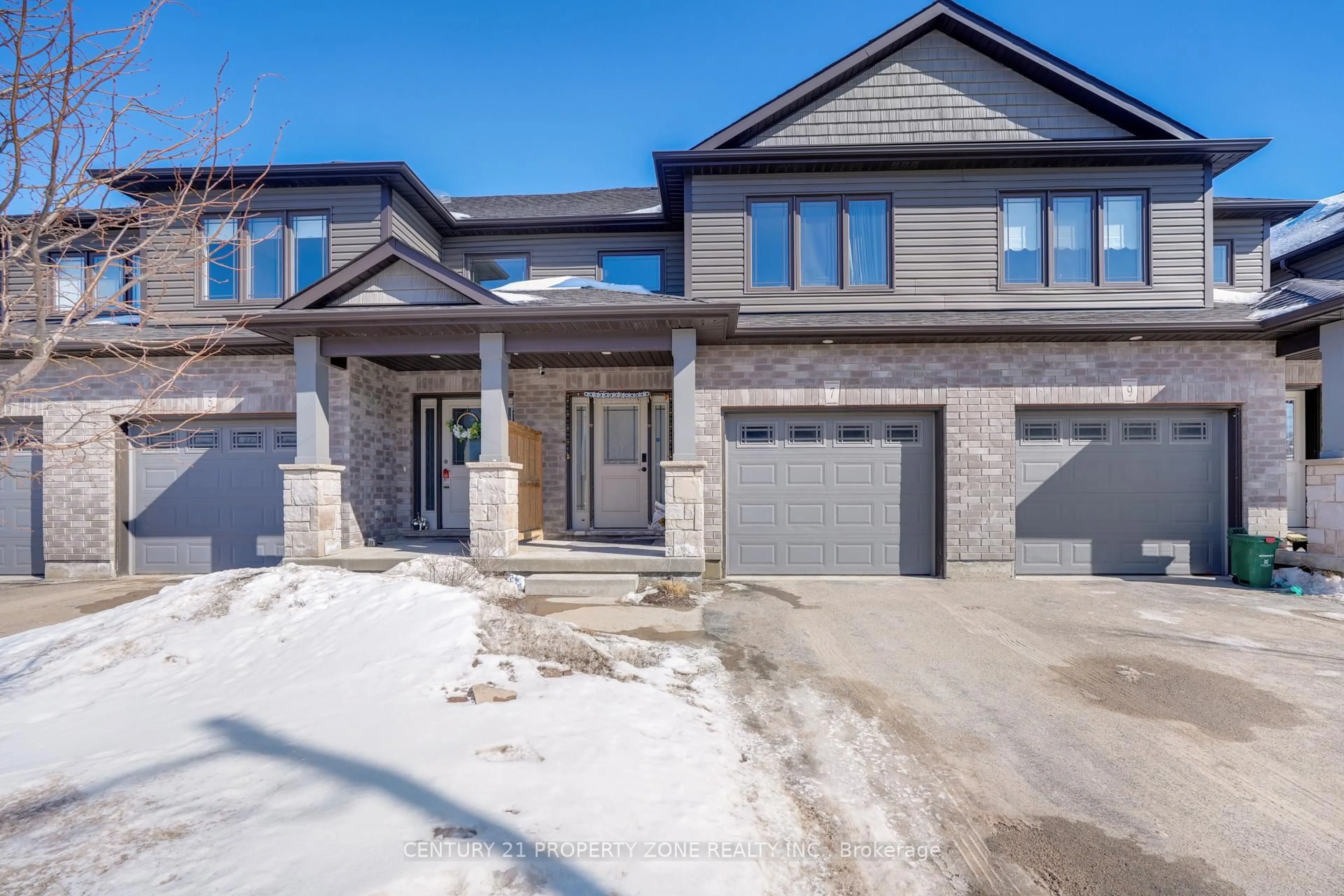 Home with brick exterior material, street for 7 Taylor Dr #34, East Luther Grand Valley Ontario L9W 7P1