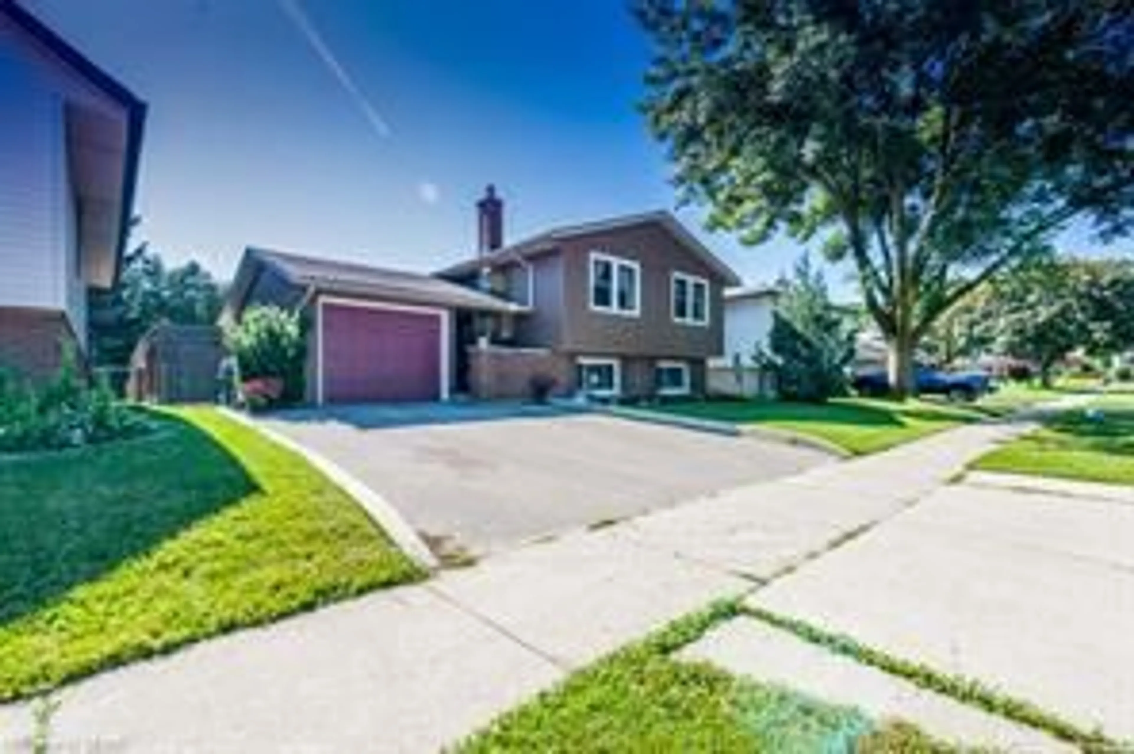 Unknown for 7 Sanderson Dr, Guelph Ontario N1H 6T7