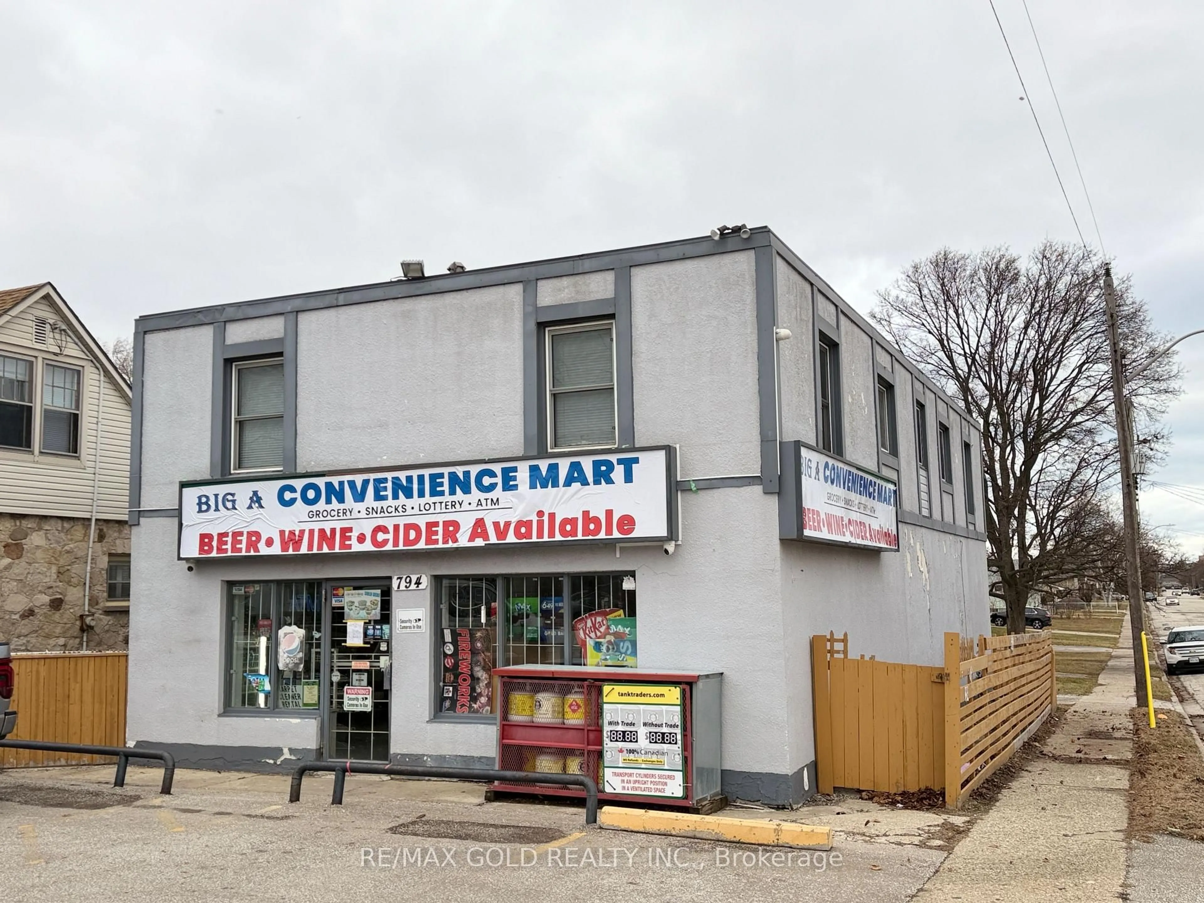 Unknown for 794 London Rd, Sarnia Ontario N7T 4Y1