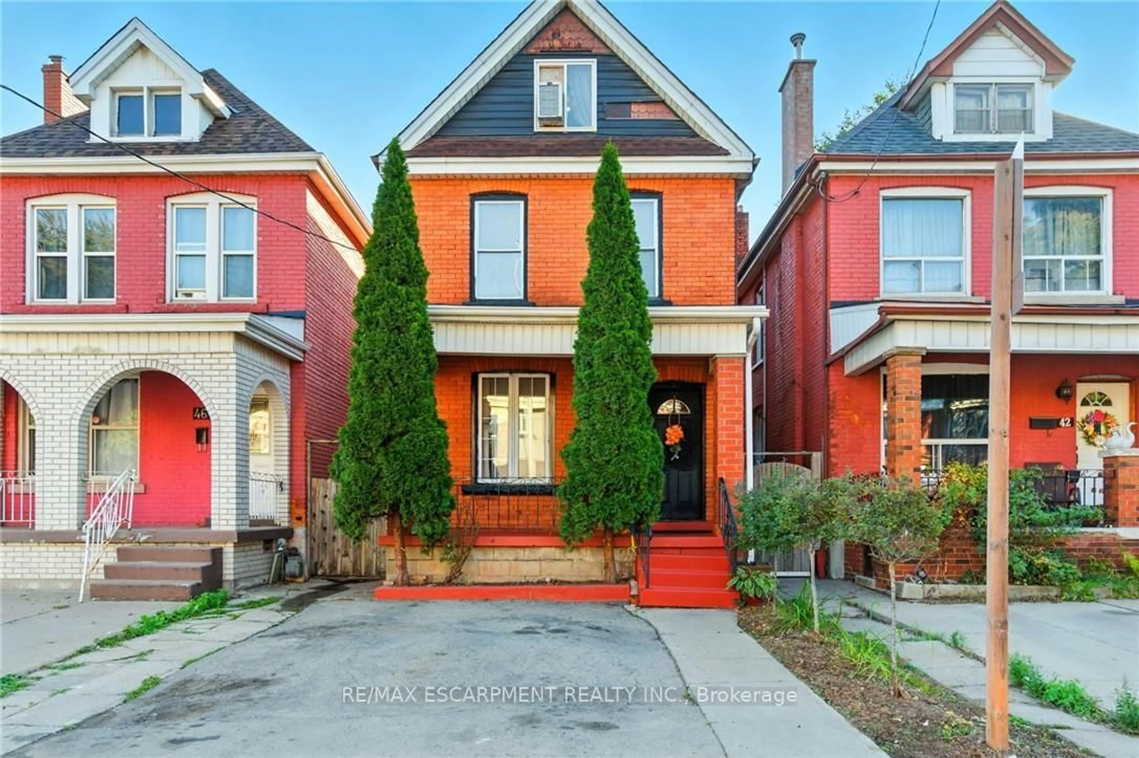 Home with brick exterior material, street for 44 Holton Ave, Hamilton Ontario L8L 6H4