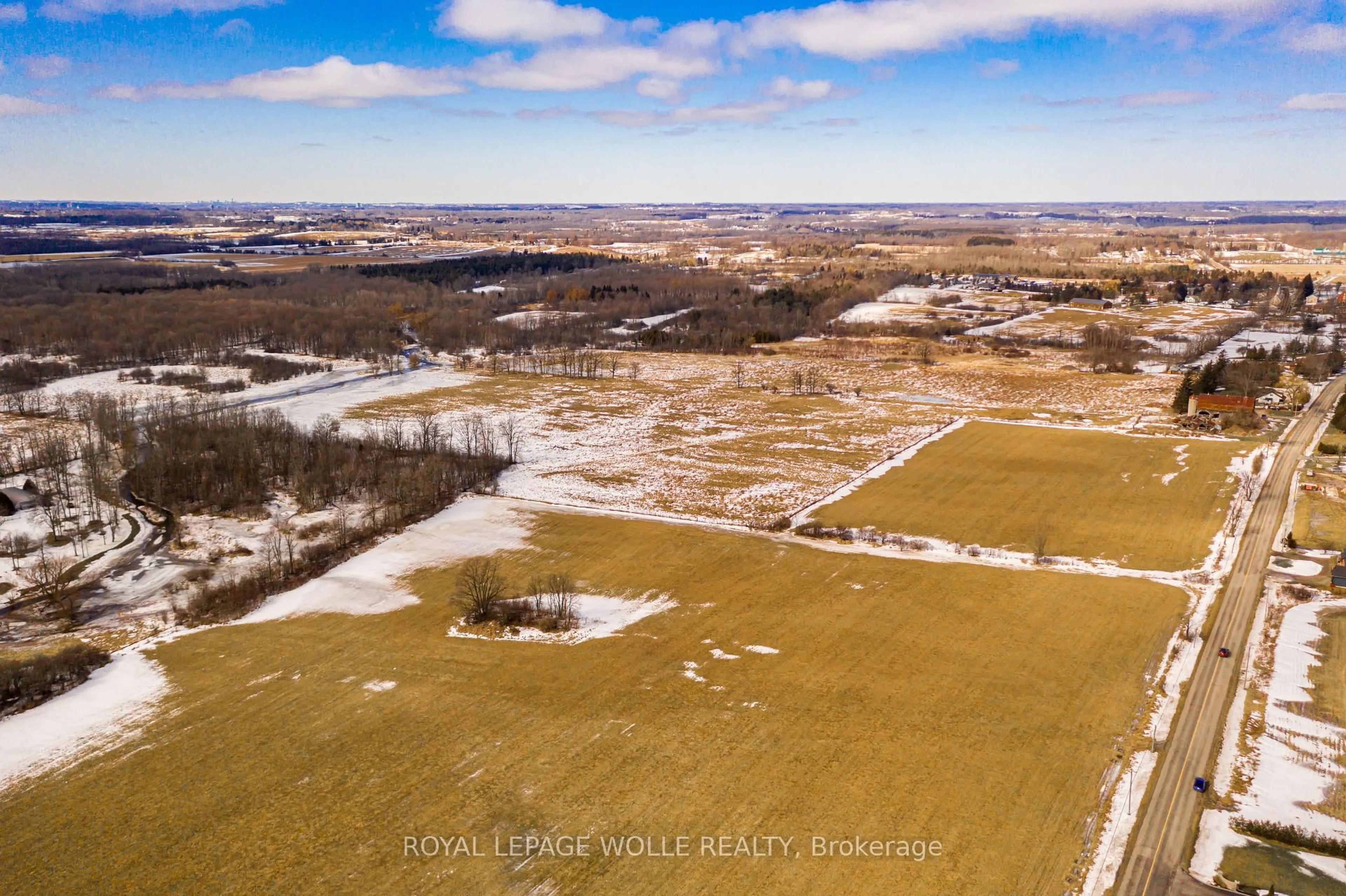 A pic from outside/outdoor area/front of a property/back of a property/a pic from drone, water/lake/river/ocean view for 1191 Sheffield Rd, Hamilton Ontario L0R 1Z0