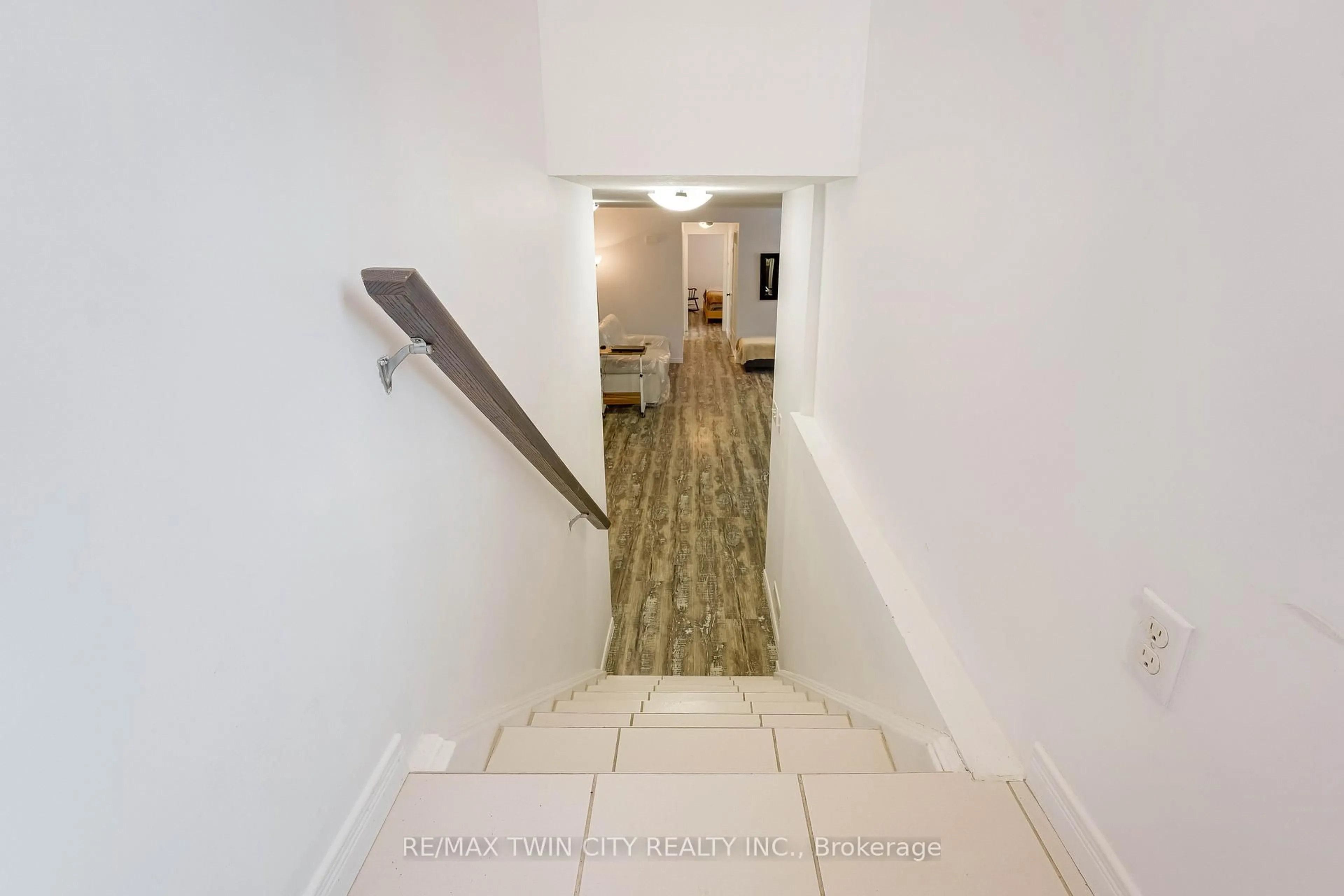 Unknown for 388 Old Huron Rd #24D, Kitchener Ontario N2R 0J5