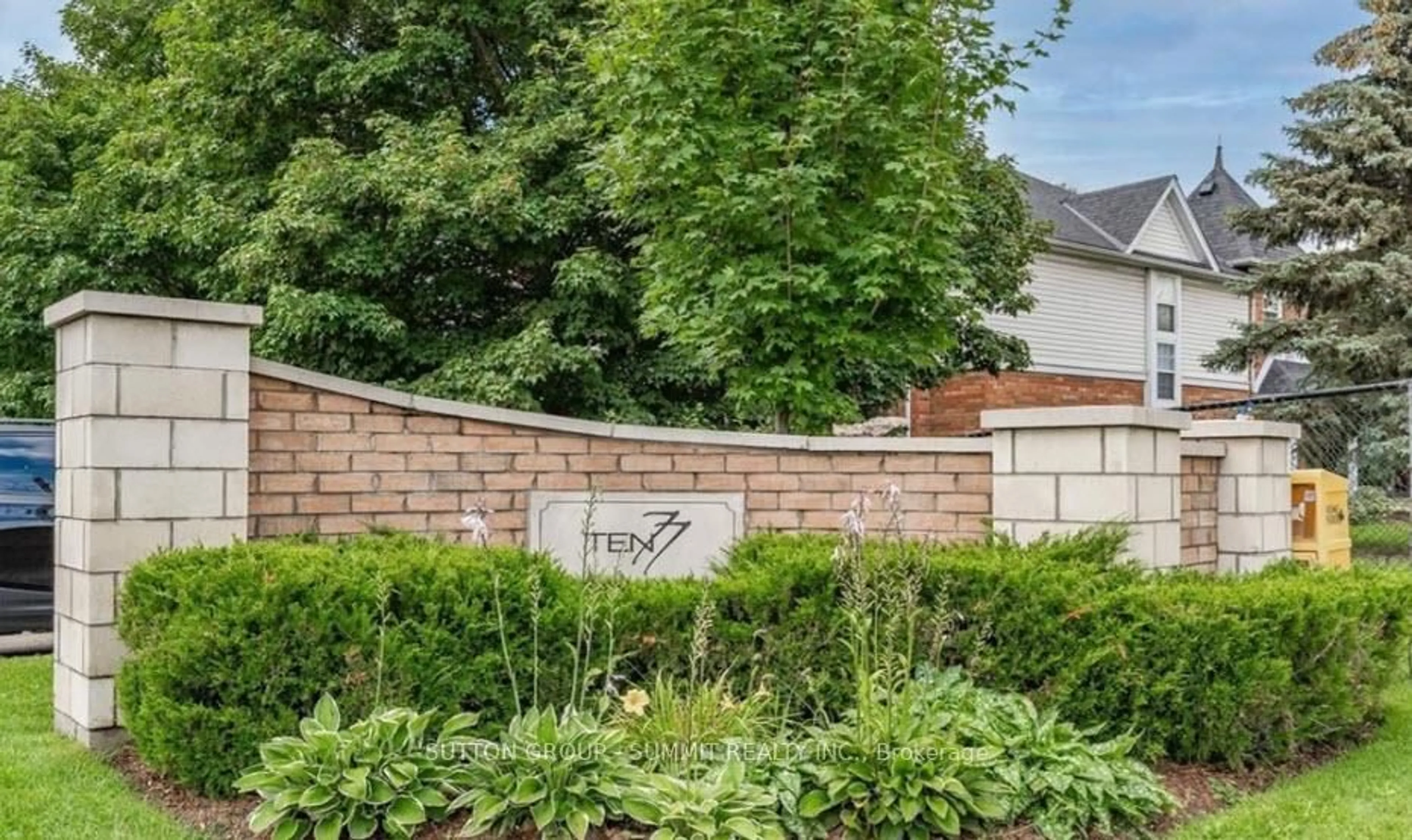 Unknown for 1077 GORDON St #242, Guelph Ontario N1E 0E3