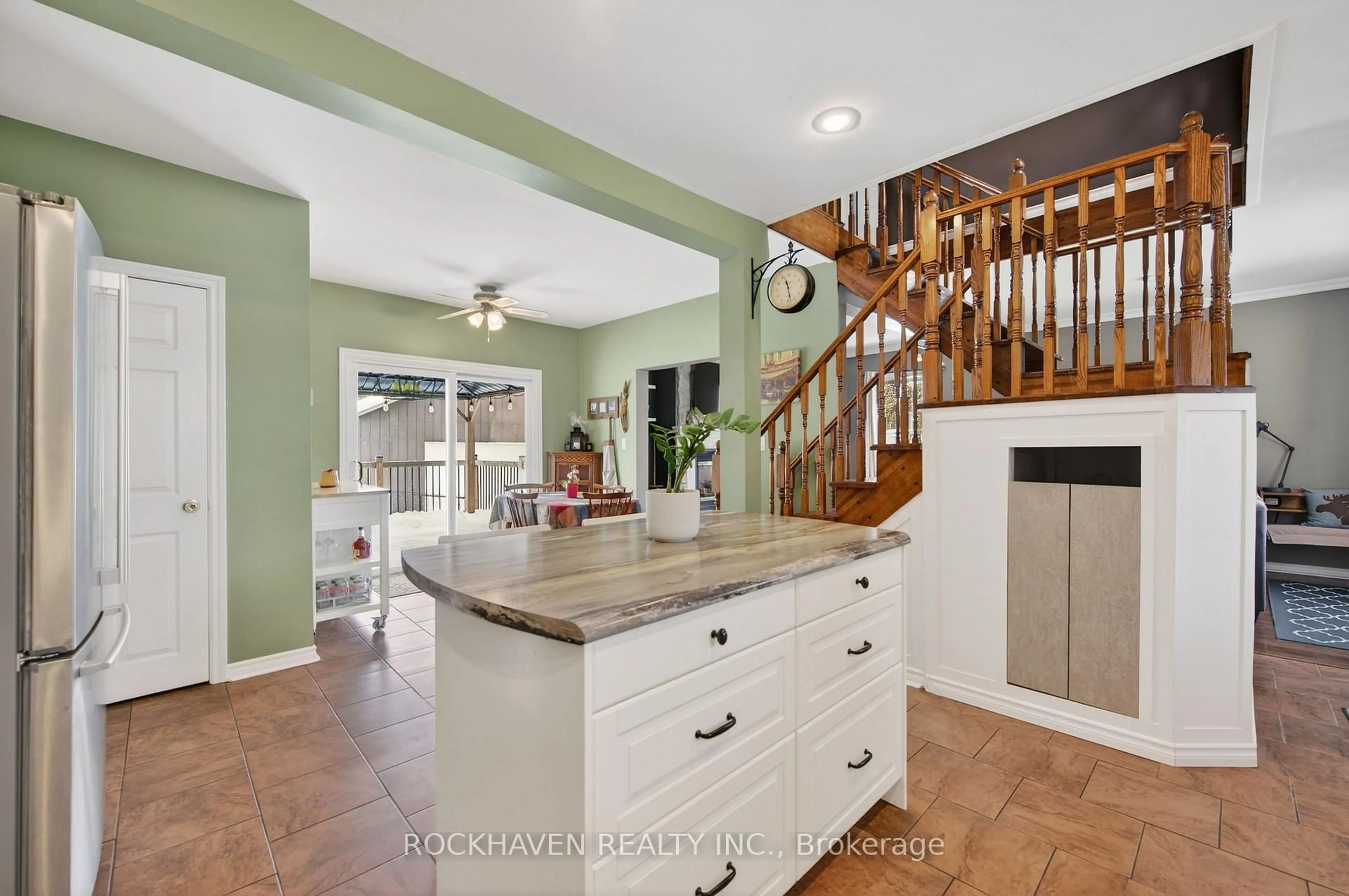 Open concept kitchen, ceramic/tile floor for 151 Lynden Rd, Hamilton Ontario L0R 1T0