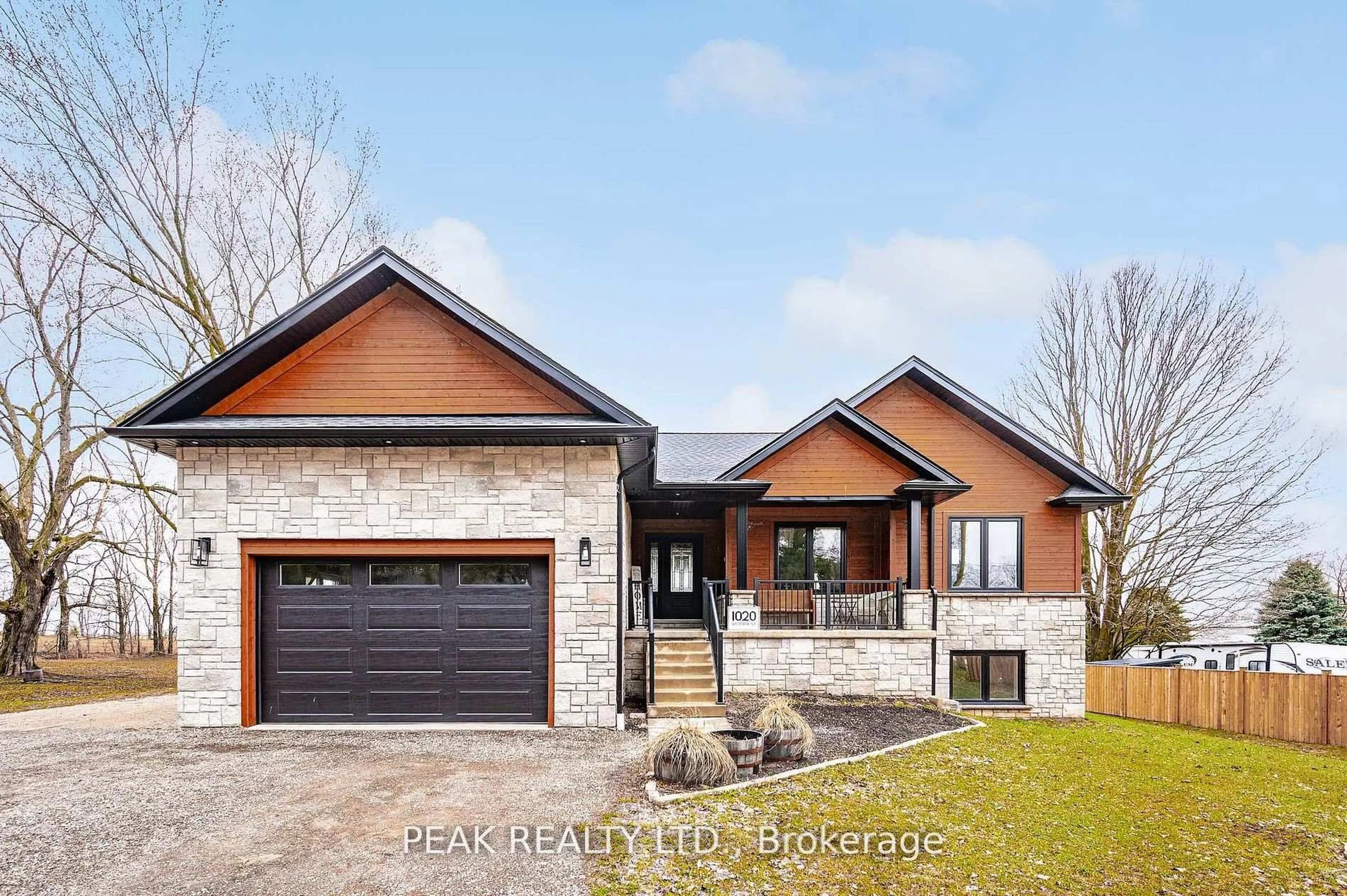 Home with brick exterior material, street for 1020 Victoria St, West Grey Ontario N0G 1C0