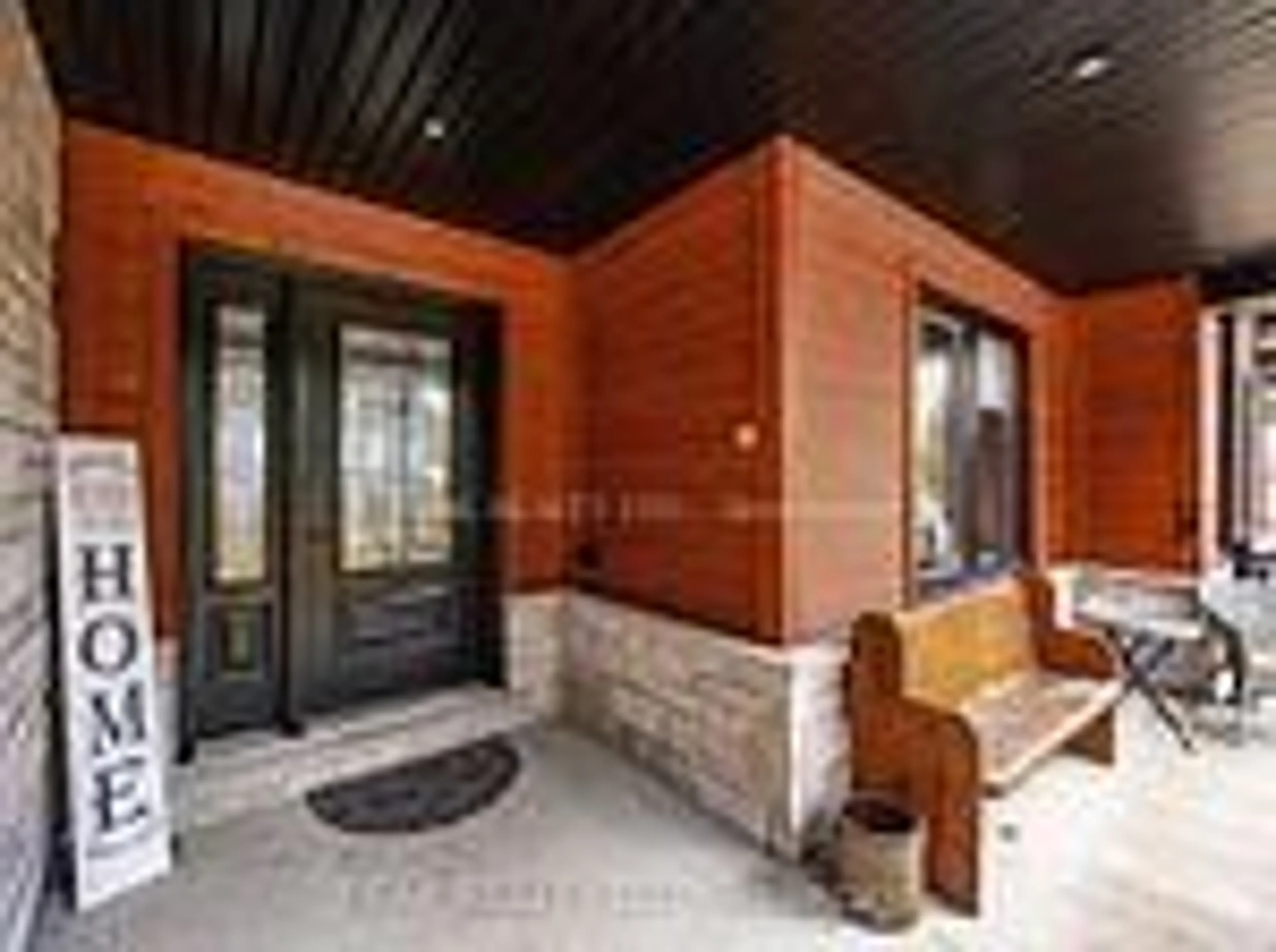 Indoor entryway for 1020 Victoria St, West Grey Ontario N0G 1C0