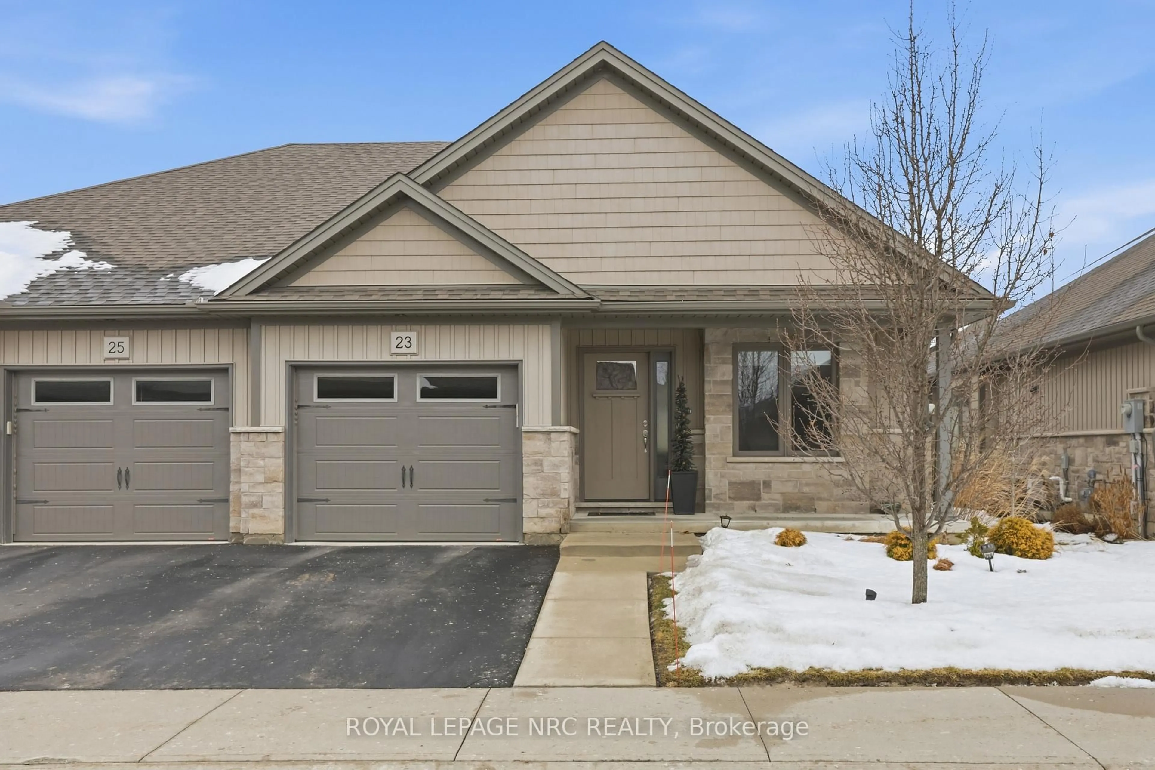 Home with brick exterior material, street for 23 Richard Cres, West Lincoln Ontario L0R 2A0