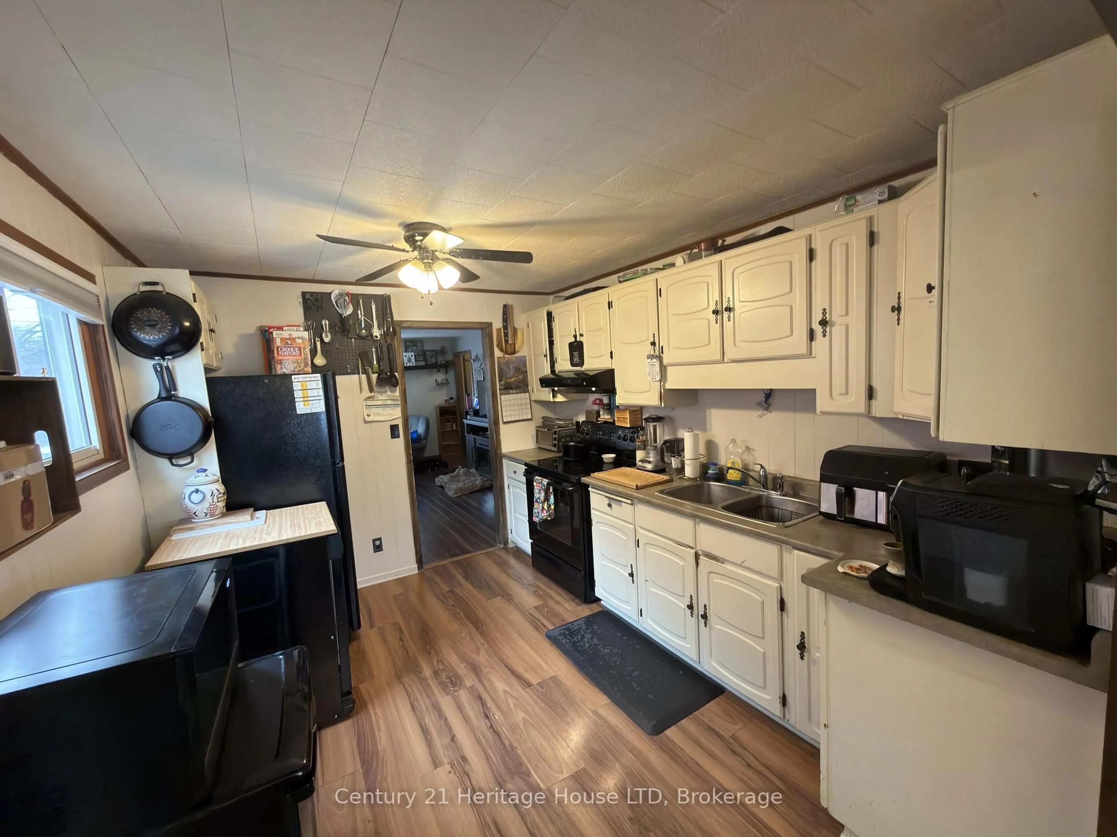 Unknown for 62 Kingsmill St, Fort Erie Ontario L2A 4E4