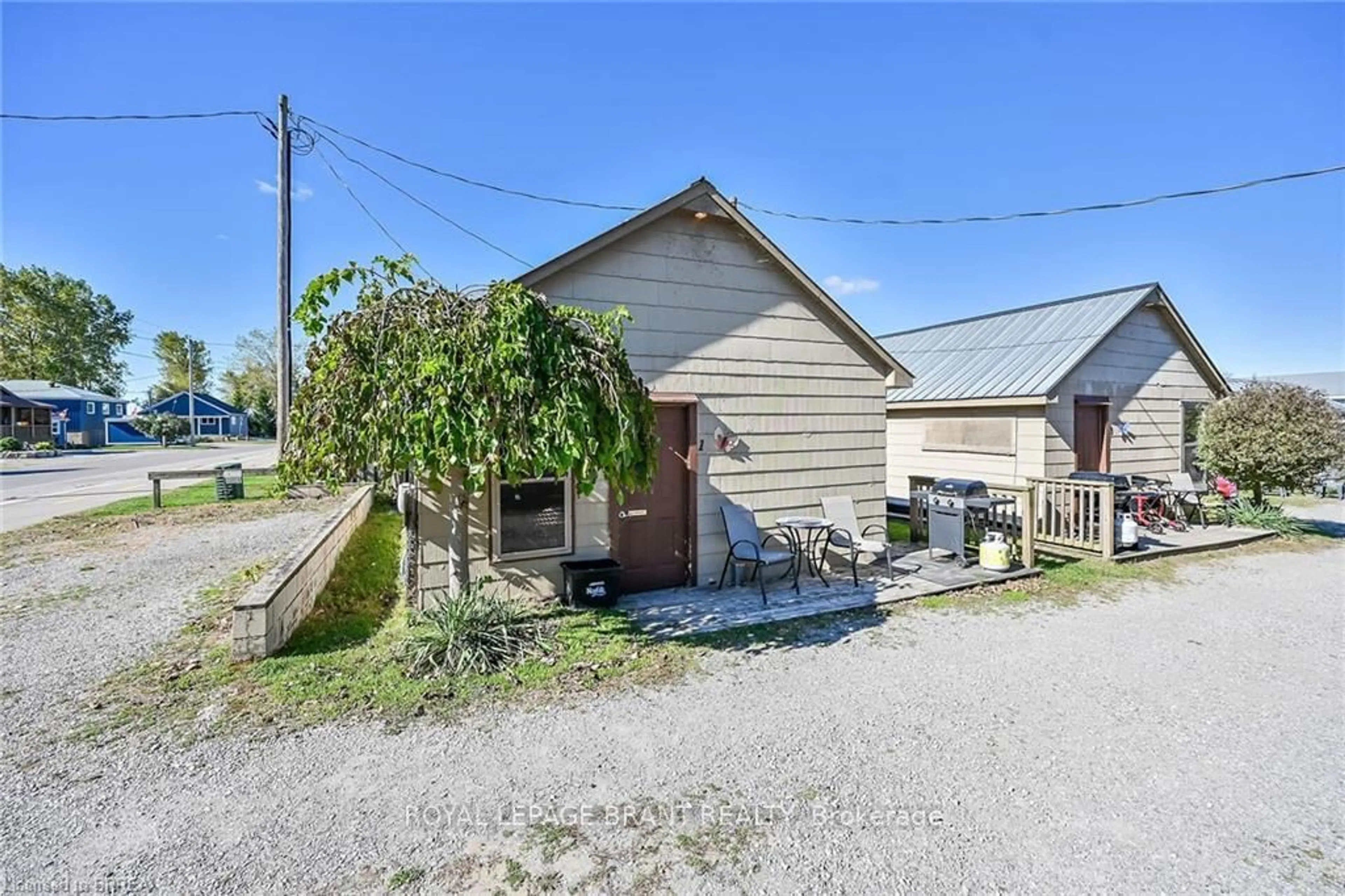 Unknown for 48-50 Erie Blvd, Norfolk Ontario N0E 1M0