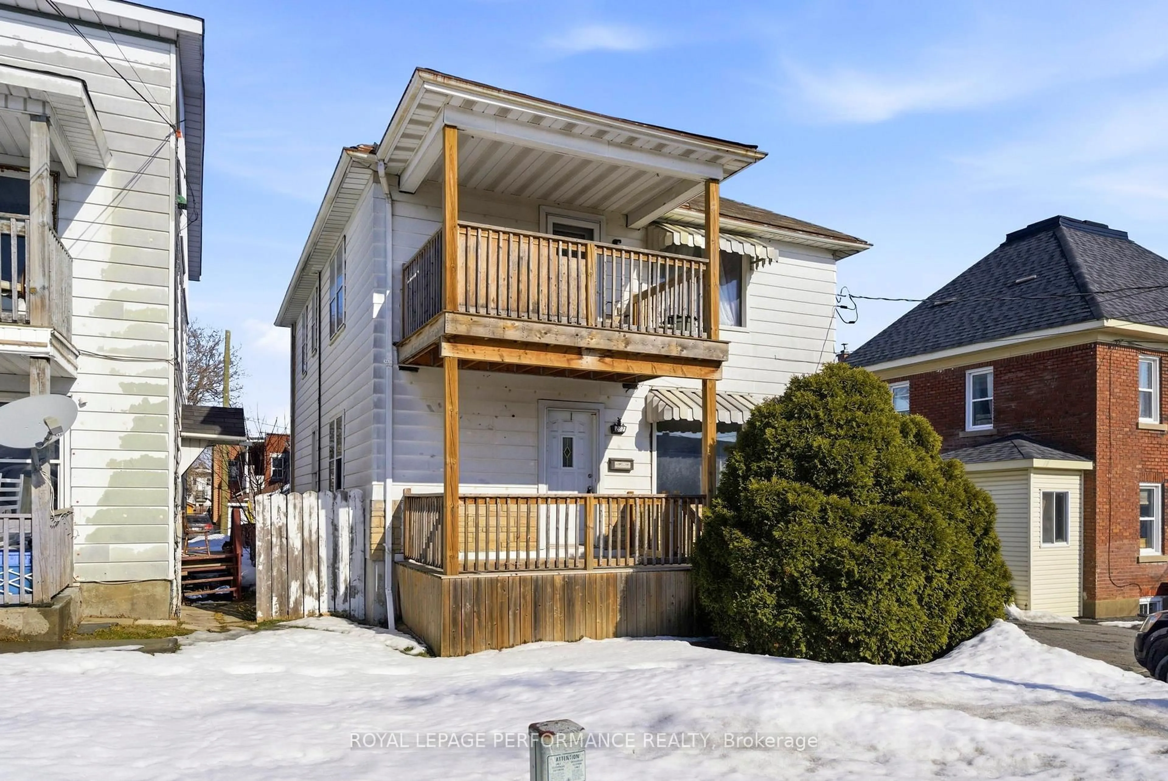 Unknown for 202 Alice St, Cornwall Ontario K6H 4R7