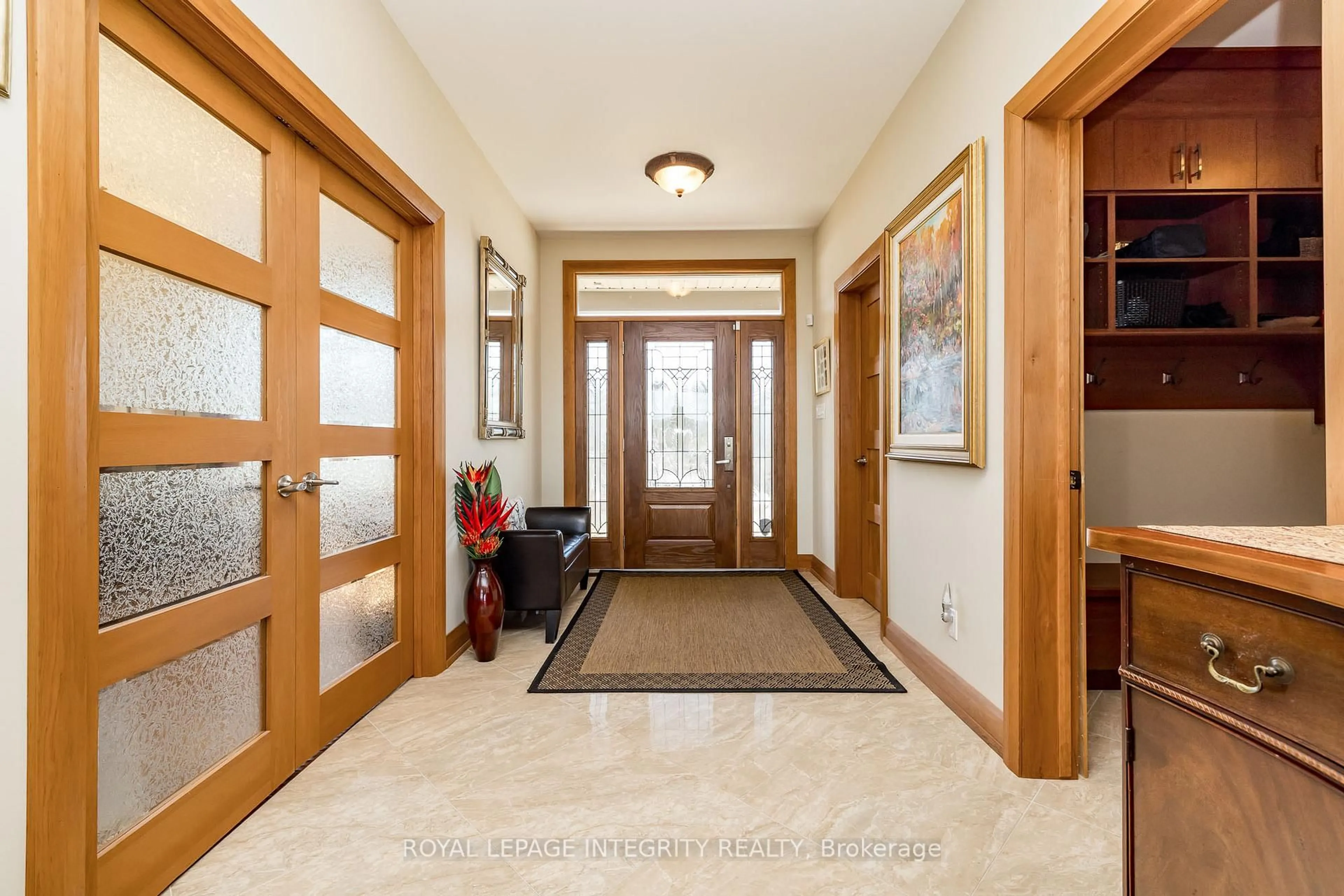 Indoor entryway for 3052 Stoneridge Rd, Ottawa Ontario K0A 1T0