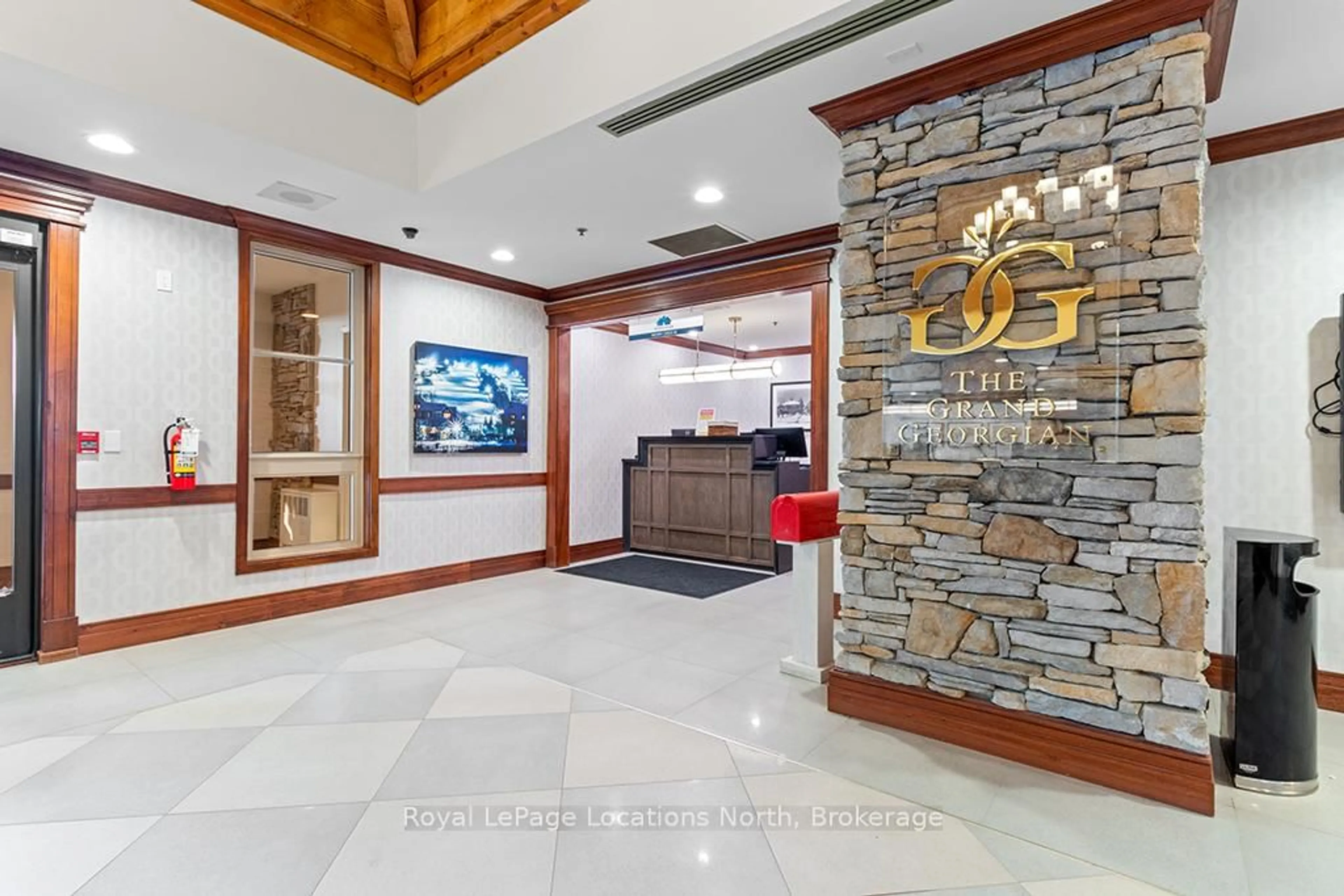 Lobby for 156 Jozo Weider Blvd #476, Blue Mountains Ontario L9Y 0V2