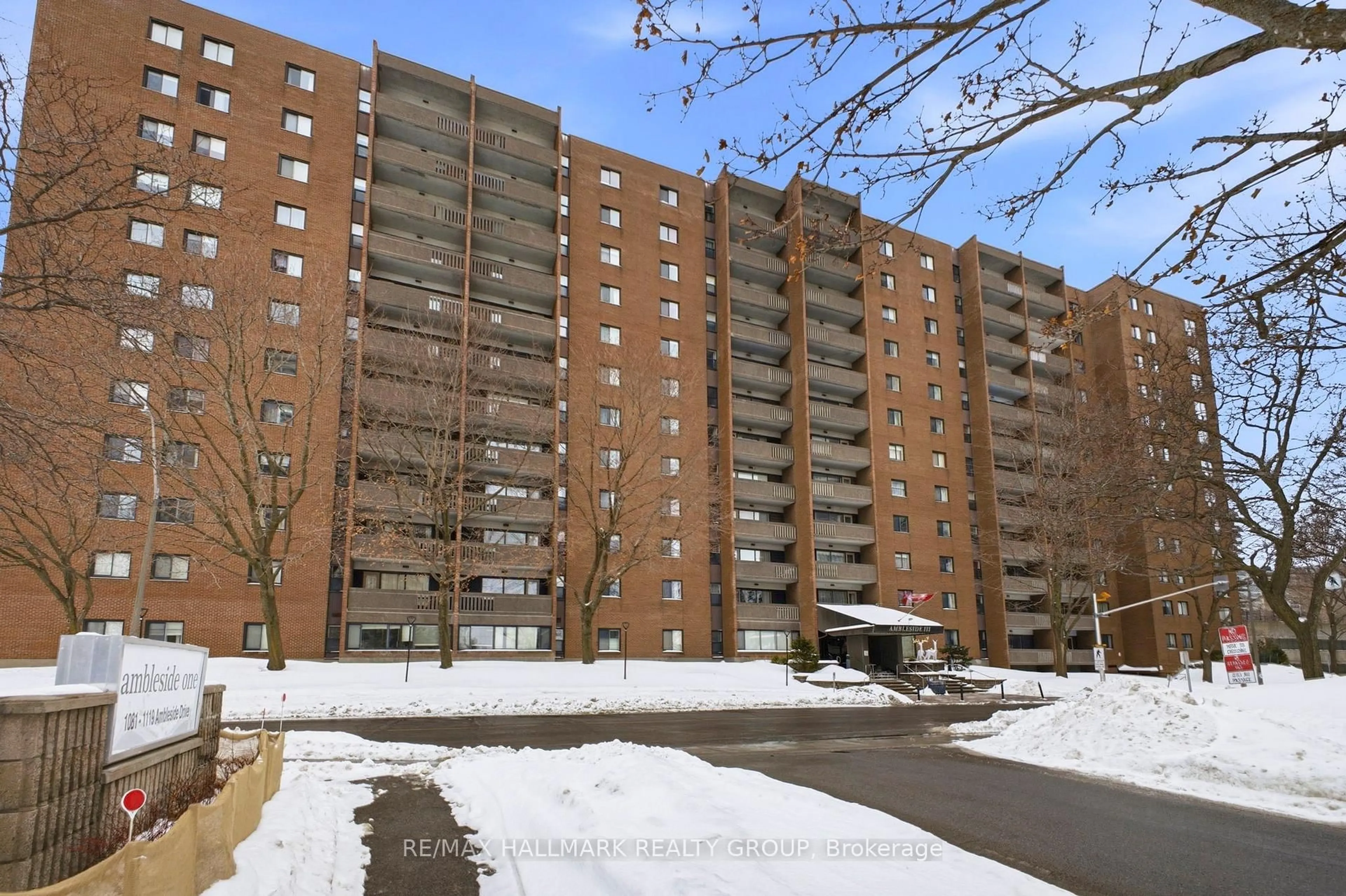 Unknown for 1100 Ambleside Dr #315, Ottawa Ontario K2B 8G6