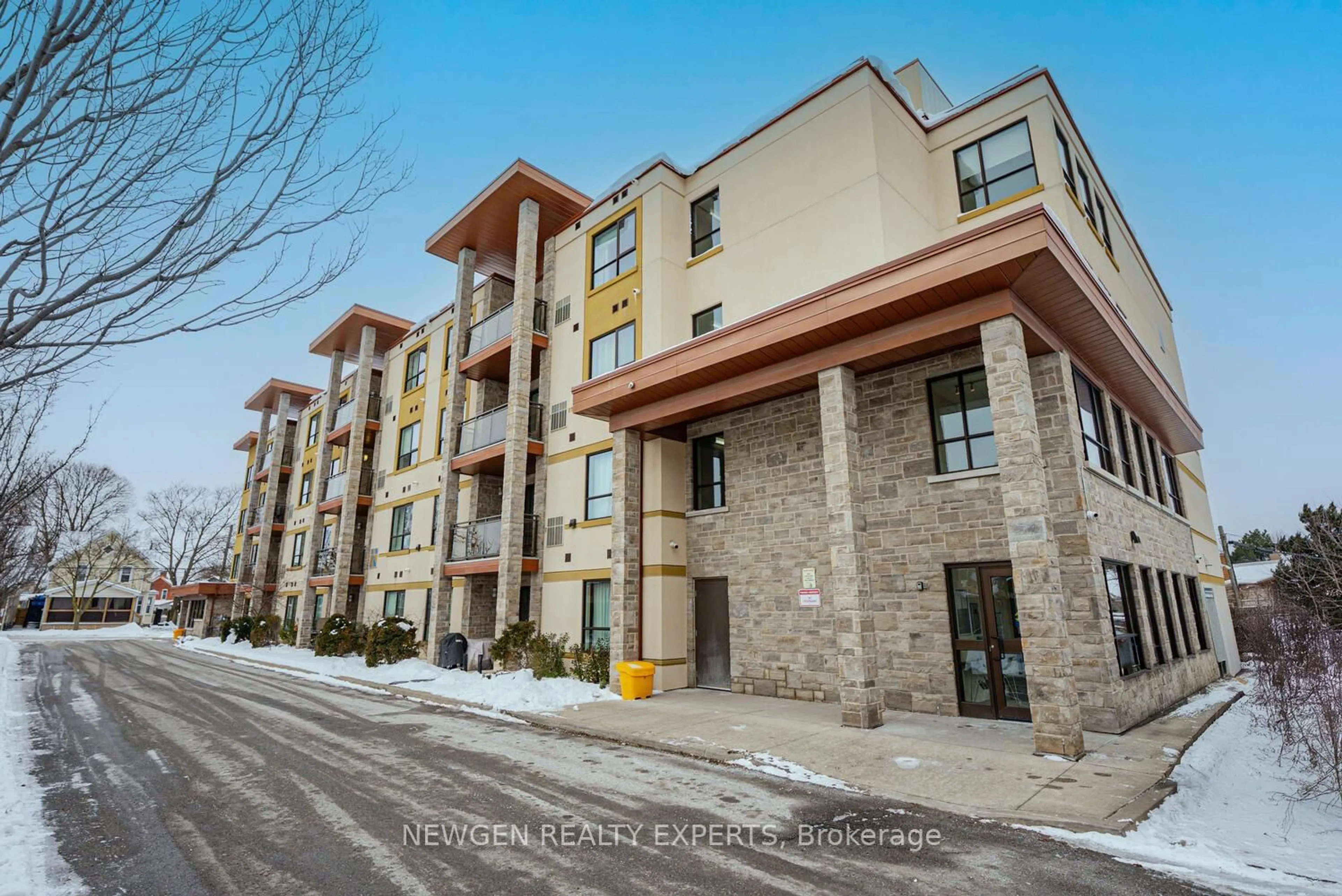 Unknown for 26 Wellington St #205, St. Catharines Ontario L2R 5P8