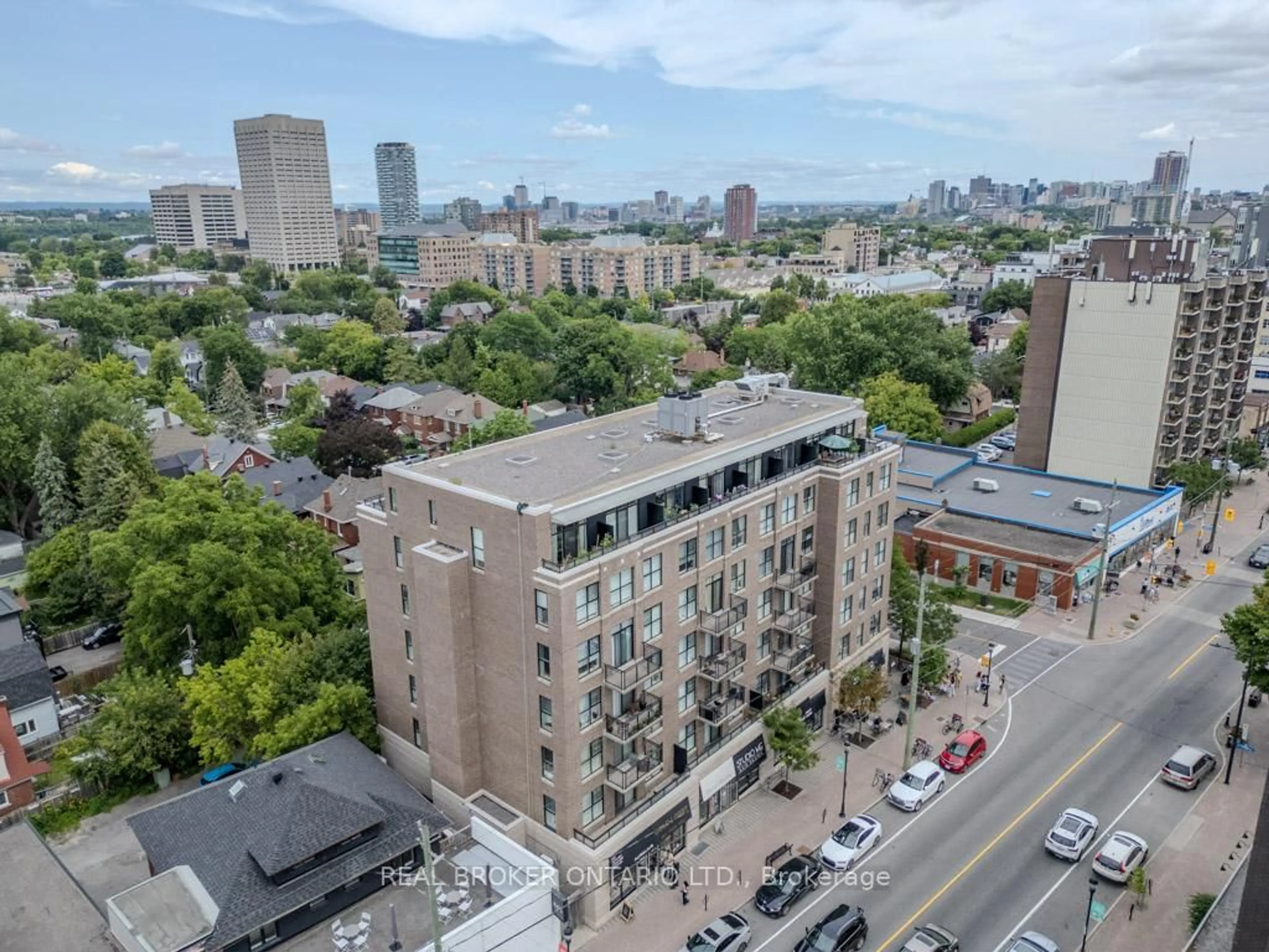 A pic from outside/outdoor area/front of a property/back of a property/a pic from drone, city buildings view from balcony for 150 Caroline Ave #604, Ottawa Ontario K1Y 4X8