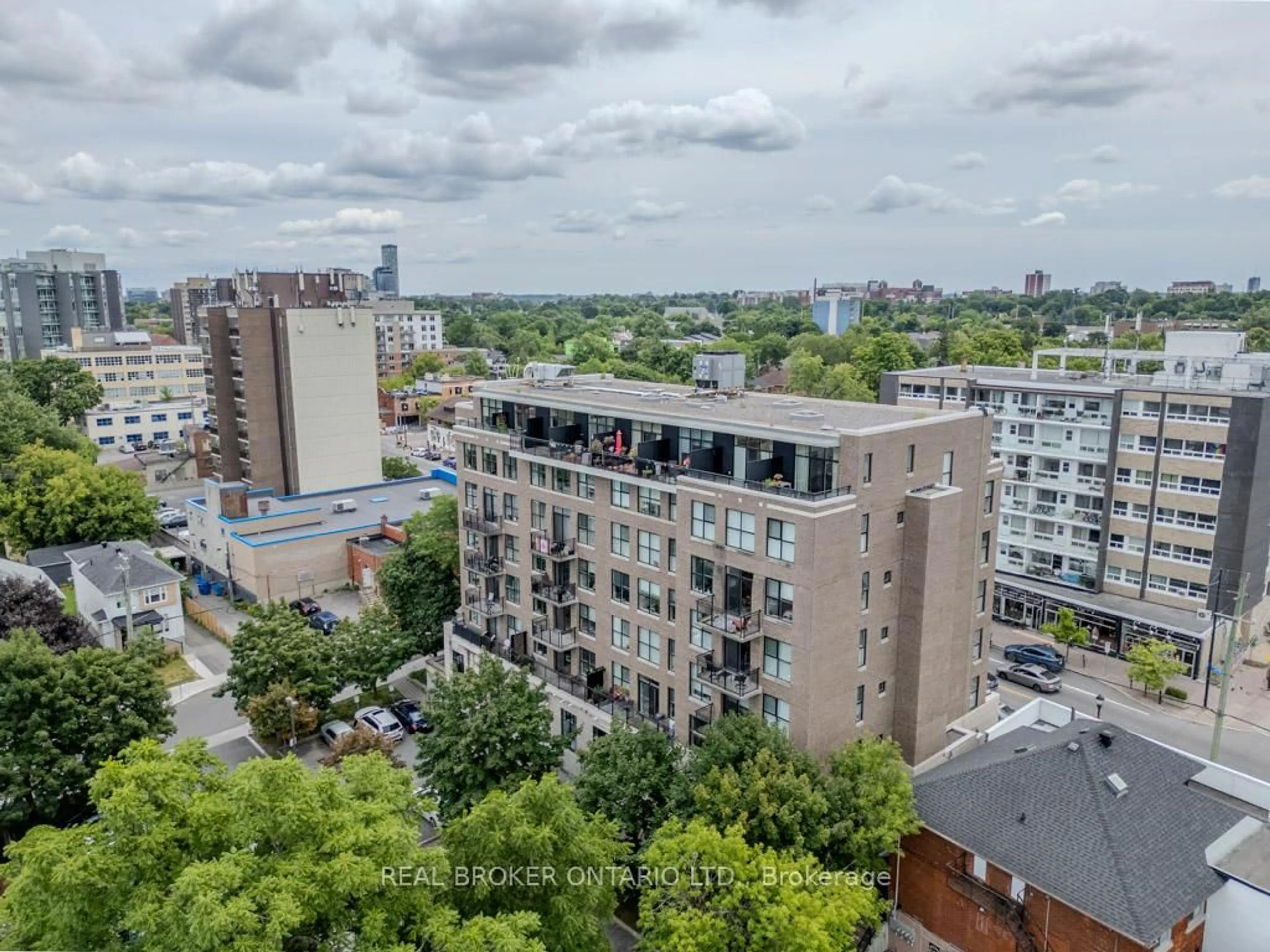 A pic from outside/outdoor area/front of a property/back of a property/a pic from drone, city buildings view from balcony for 150 Caroline Ave #604, Ottawa Ontario K1Y 4X8