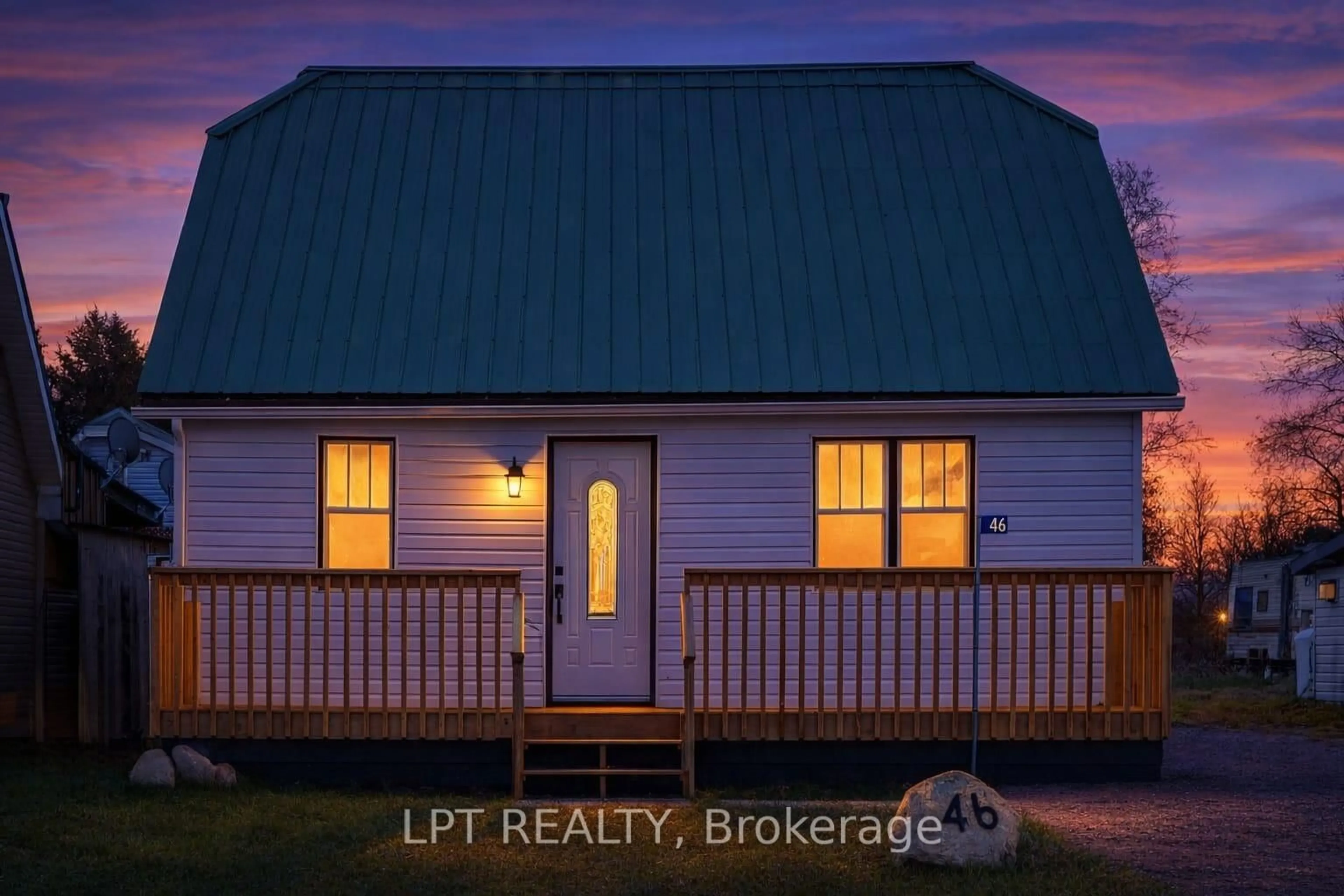 A pic from outside/outdoor area/front of a property/back of a property/a pic from drone, building for 46 Young St, Maynooth Ontario K0L 2S0