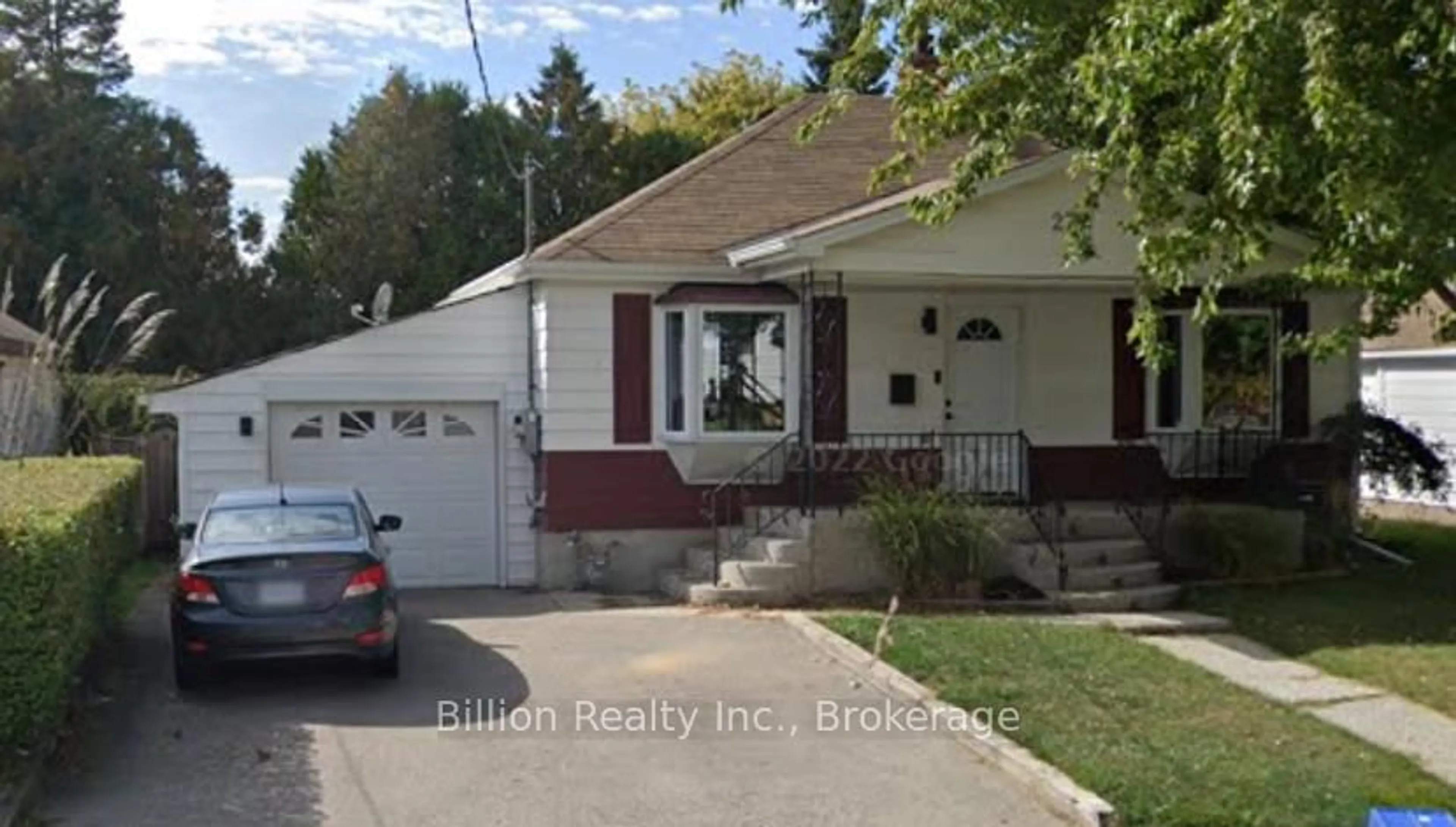 Unknown for 277 Giles St, London East Ontario N5Z 2W2