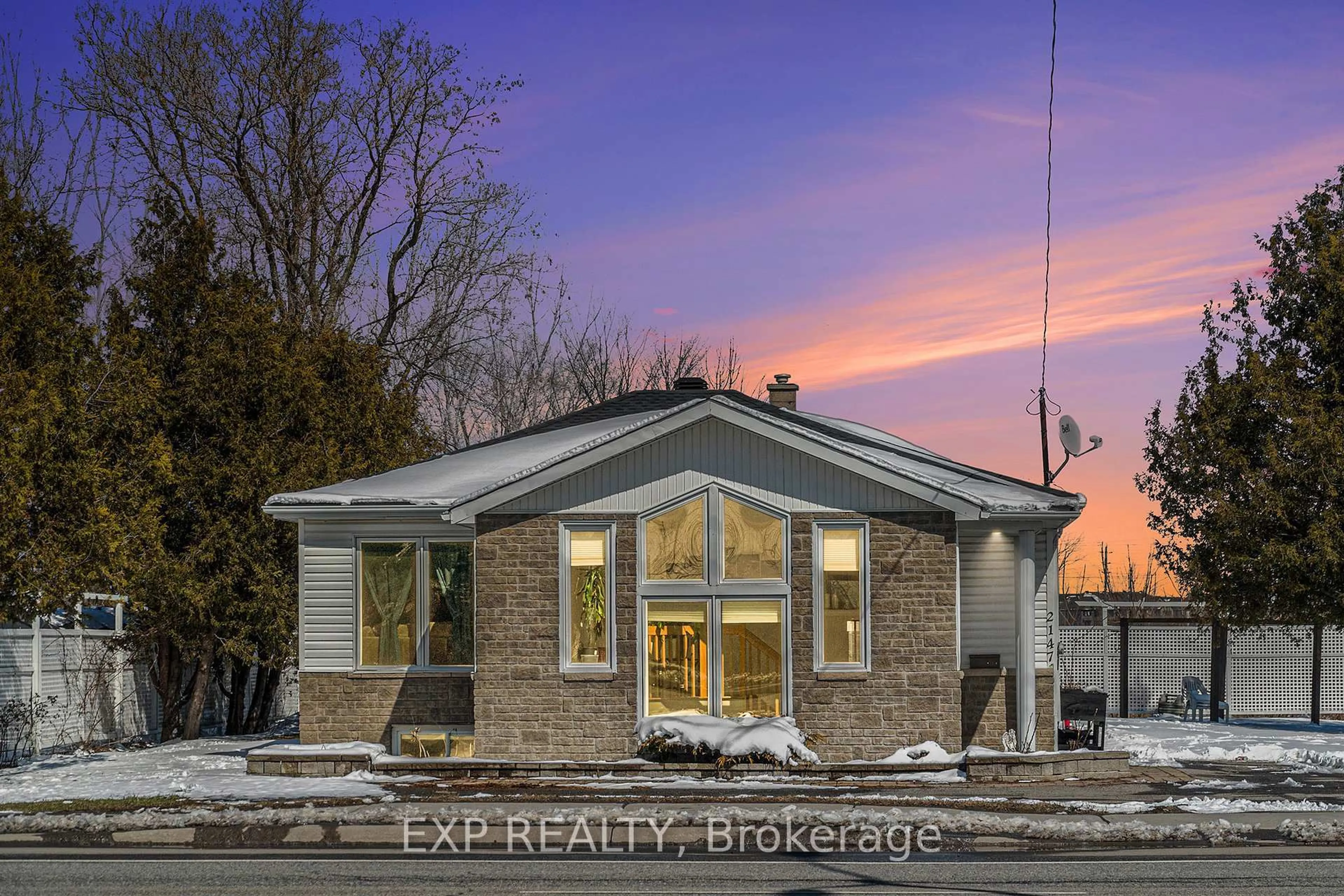 Home with brick exterior material, building for 2147 Mer Bleue Rd, Ottawa Ontario K4A 3T9