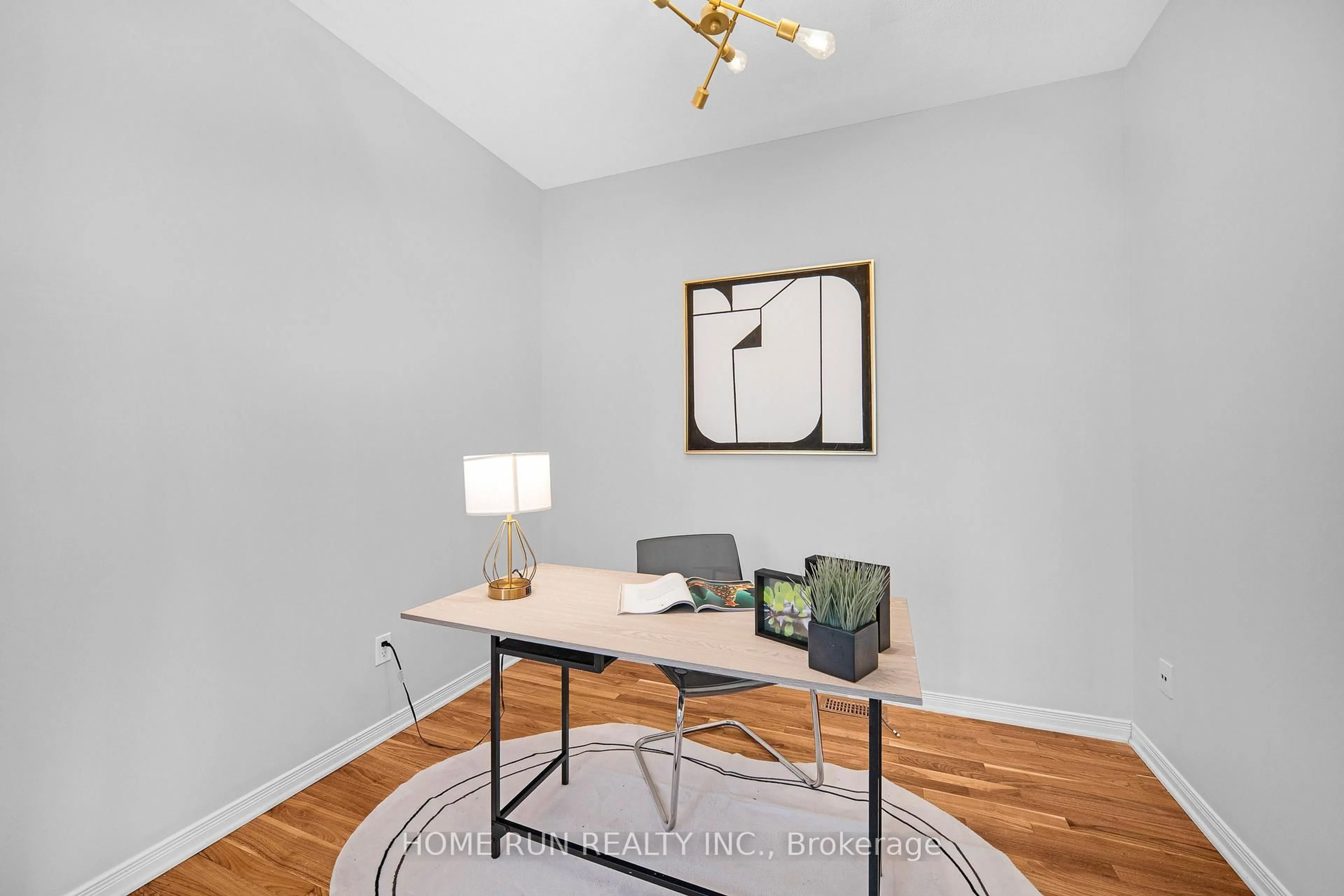 A pic of a room for 1007 Grapefern Terr, Ottawa Ontario K4A 0L9