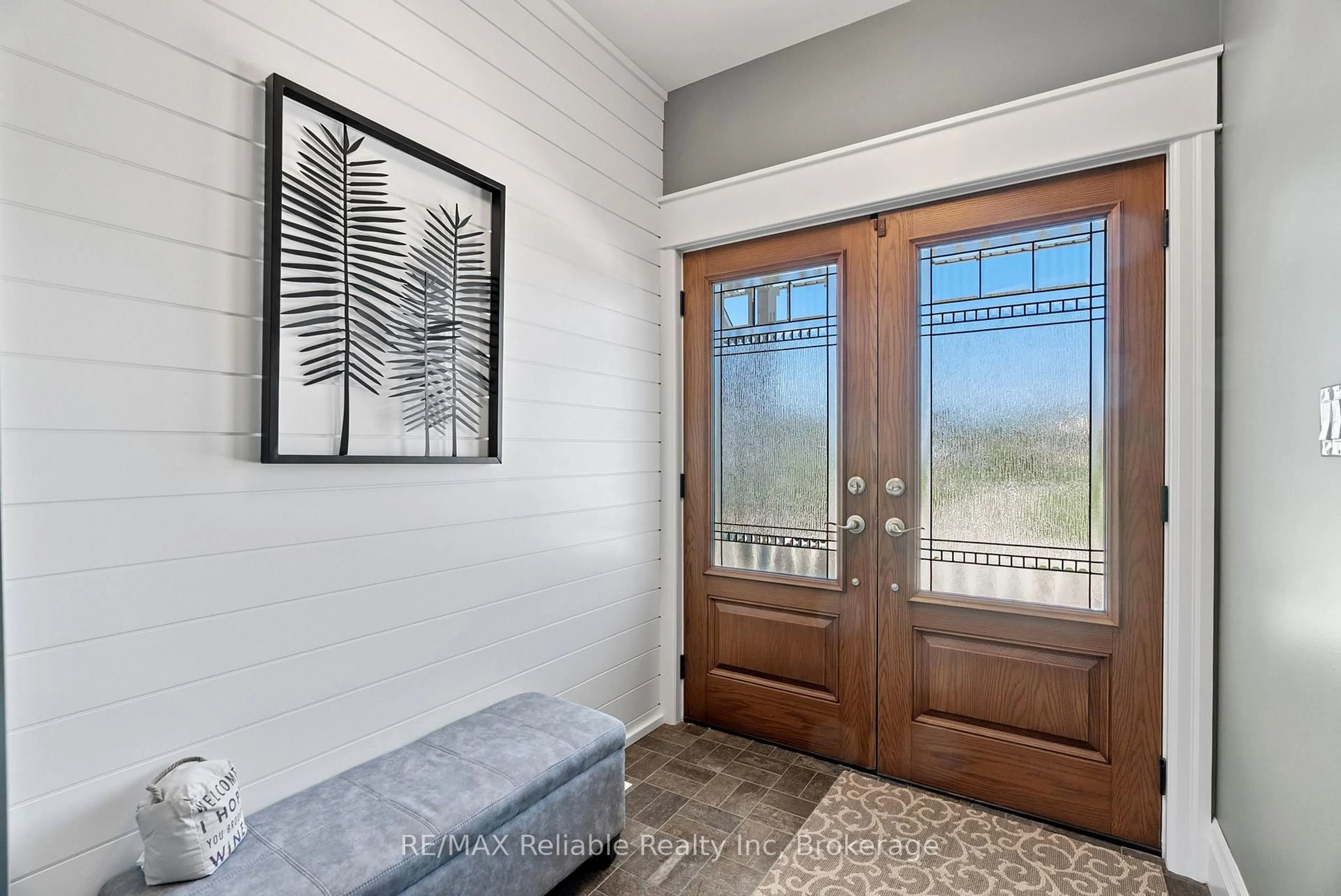 Indoor entryway for 4 Fawn Creek Lane, Bluewater Ontario N0M 1G0