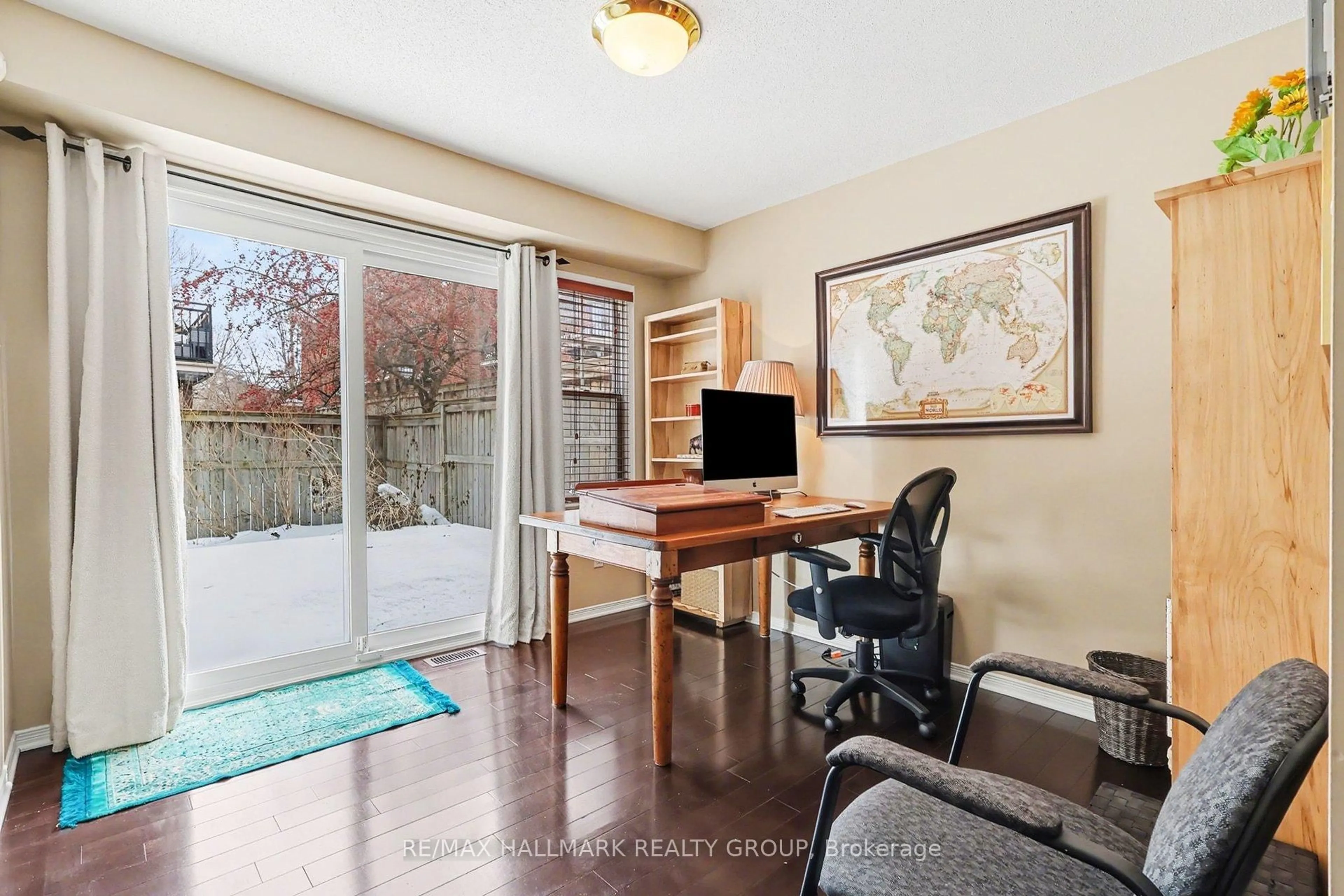A pic of a room for 78 Jardin Private, Ottawa Ontario K1K 4V9